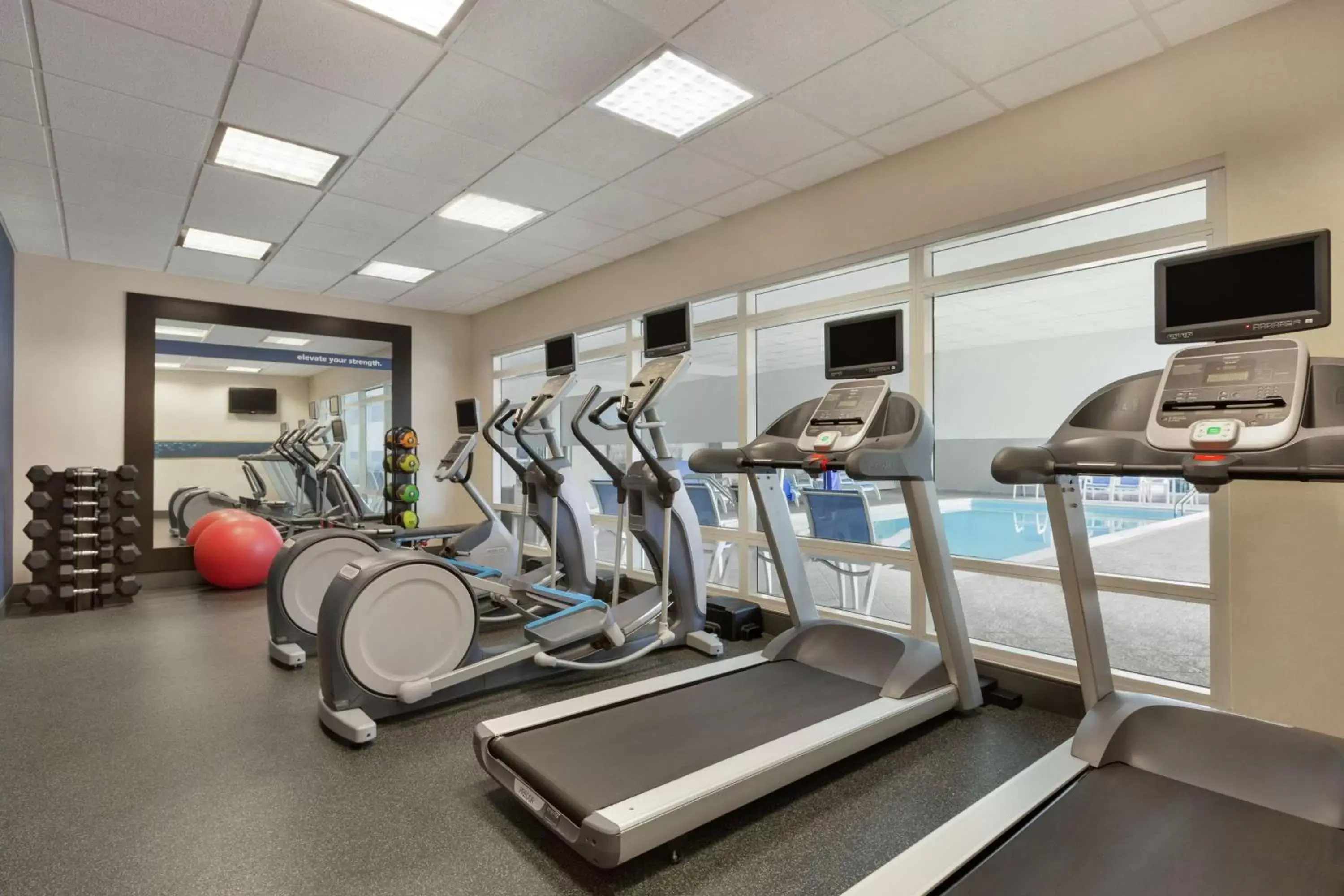 Fitness centre/facilities, Fitness Center/Facilities in Hampton Inn Dulles/Cascades