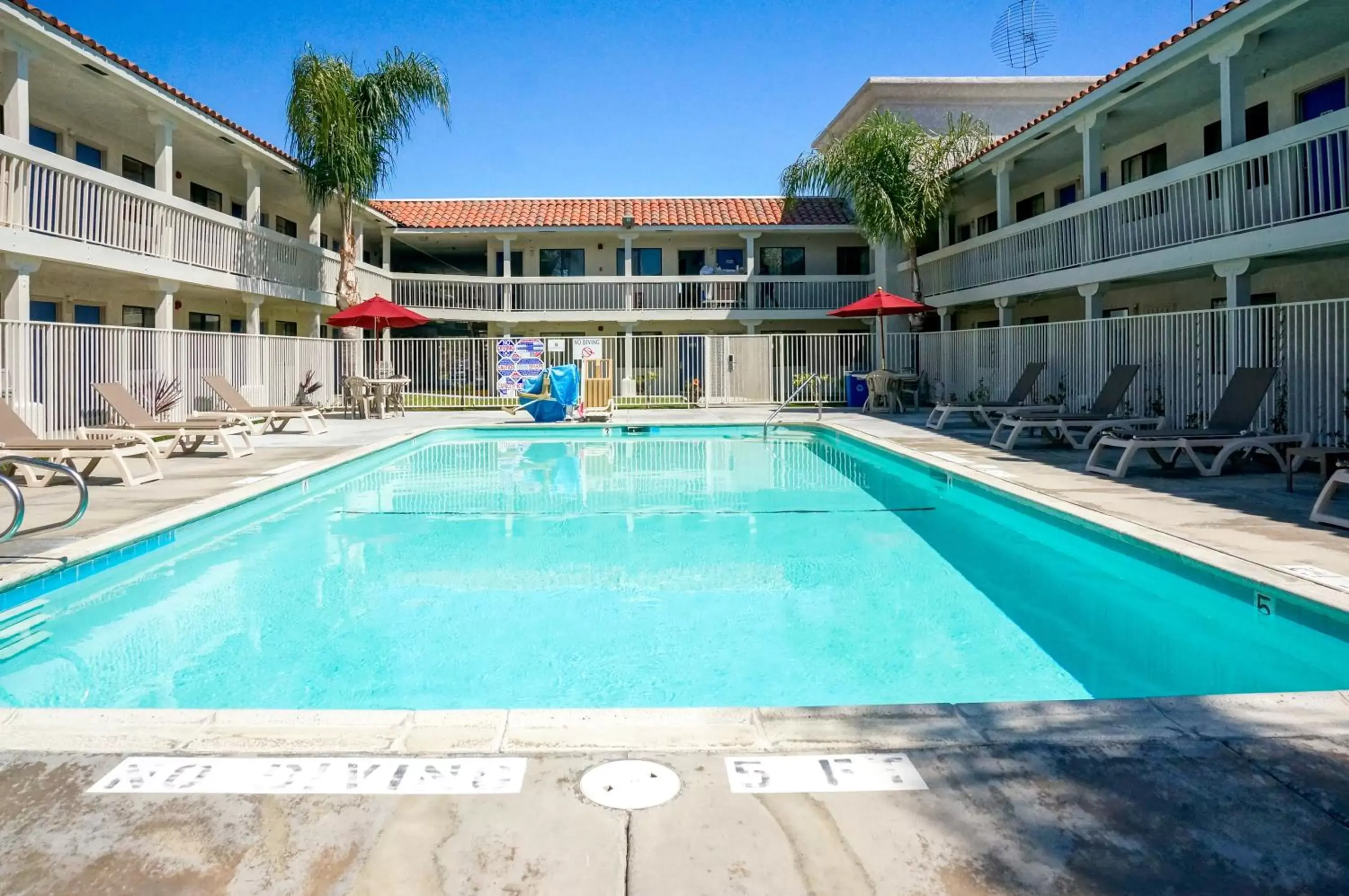 Swimming Pool in Motel 6-Carlsbad, CA Beach