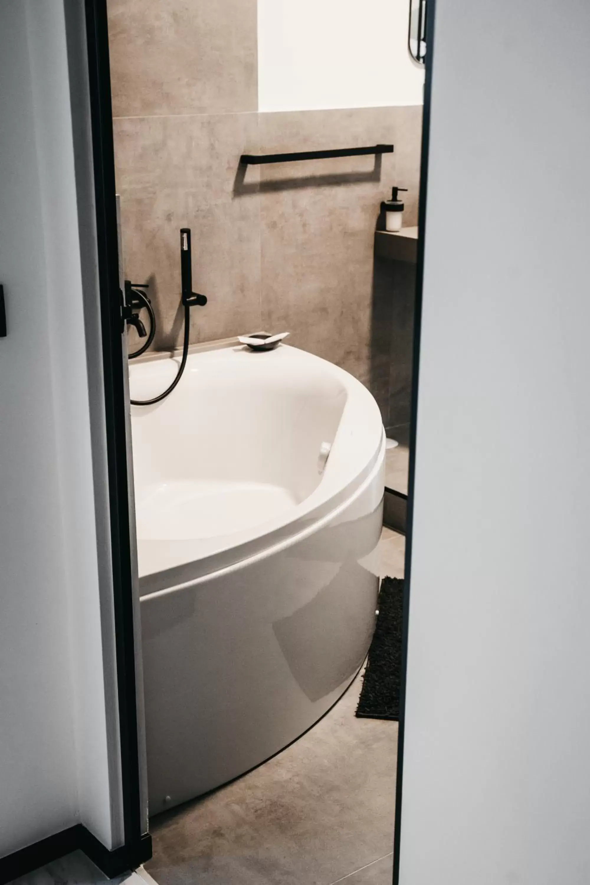 Bathroom in Greta Apartments