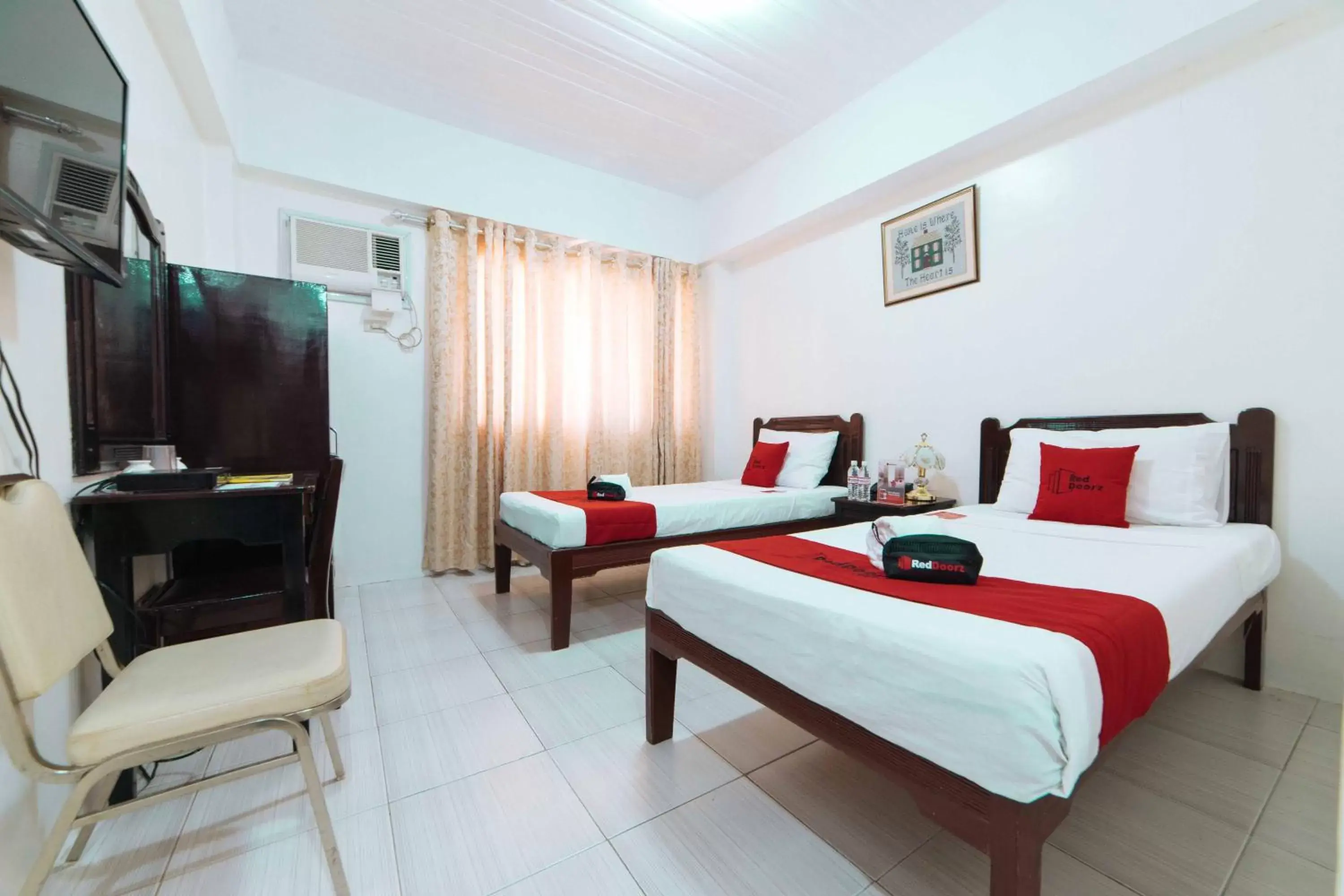 Bedroom, Bed in RedDoorz Plus @ Poblacion District Davao