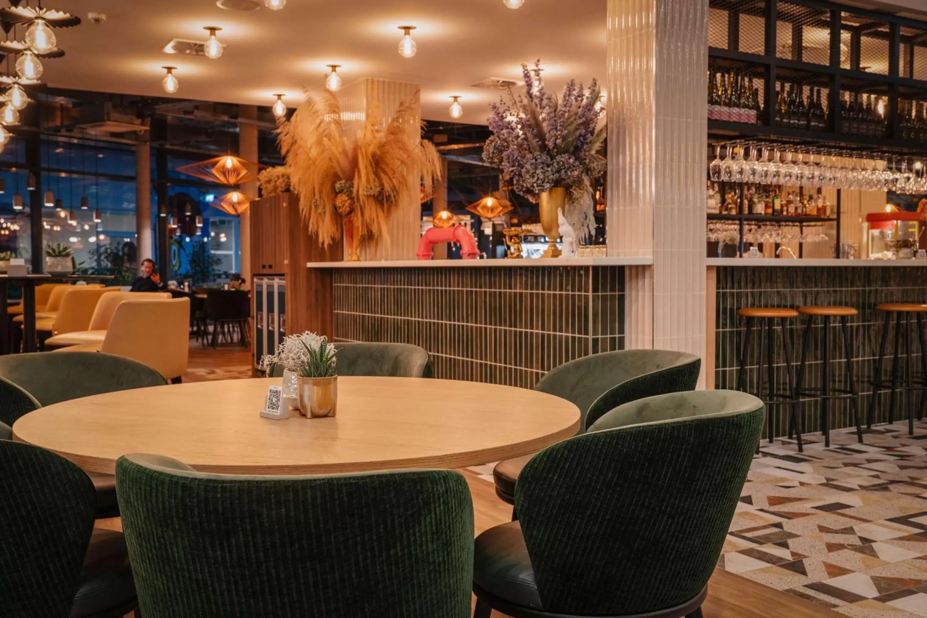 Lounge or bar, Lounge/Bar in Hotel Berlin, Berlin, a member of Radisson Individuals