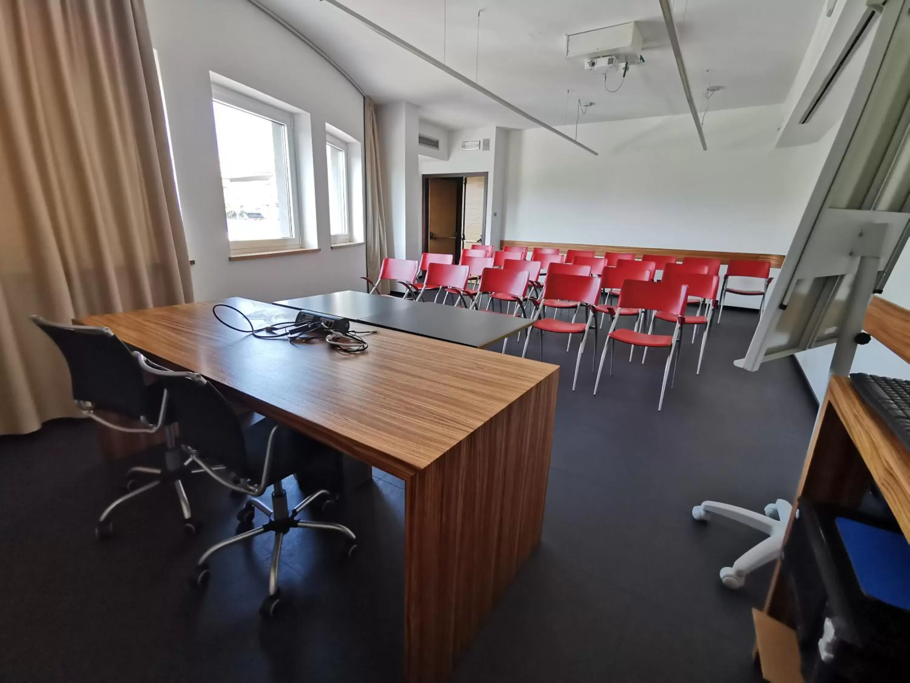 Meeting/conference room in Hotel Europa Belluno
