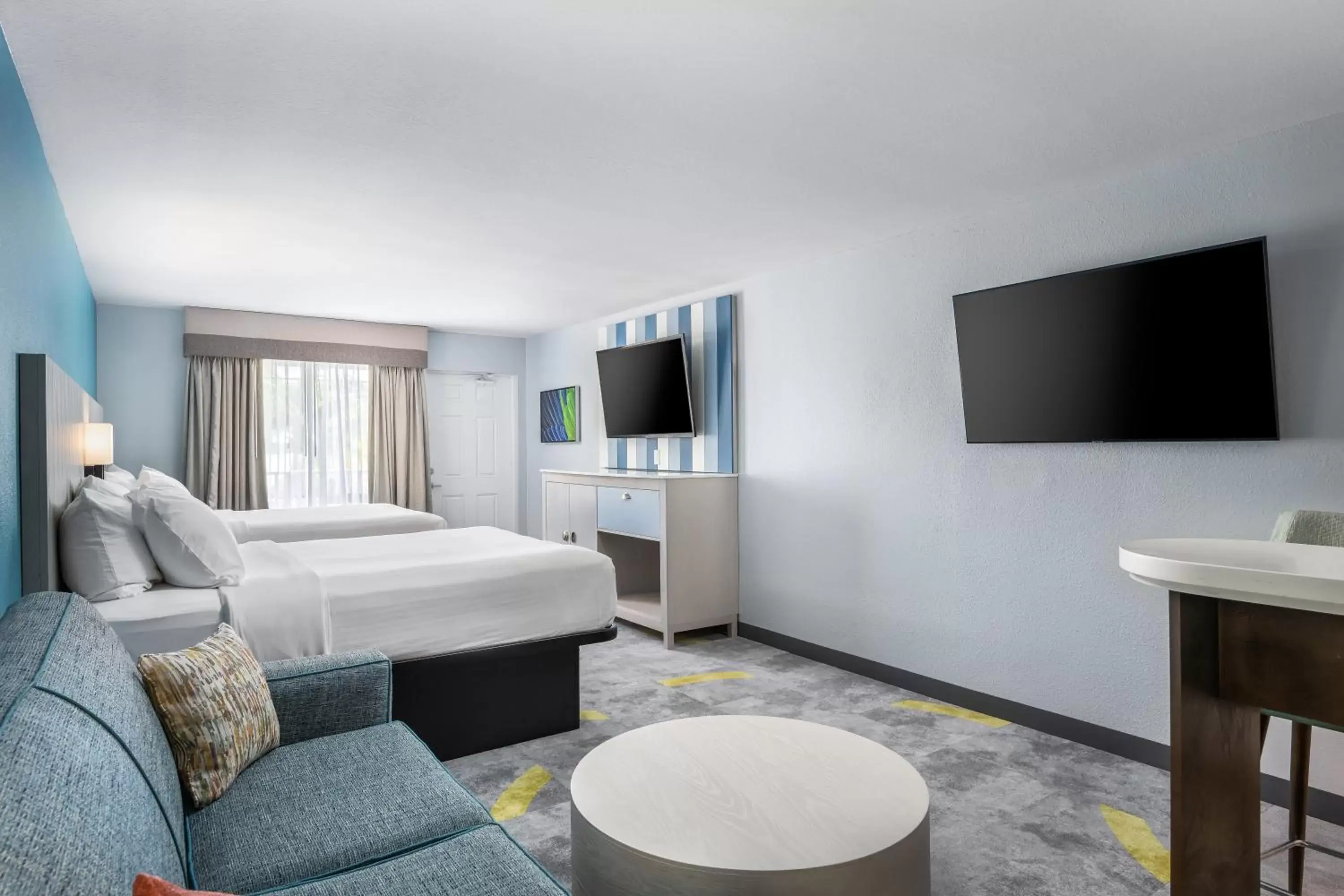 Bed in Capt Hirams Resort Bed in Capt Hirams Resort