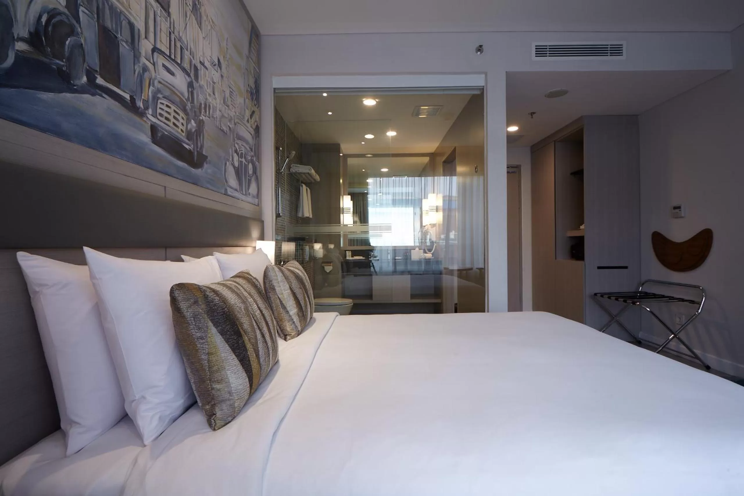 Bedroom, Bed in Mercure Jakarta Cikini