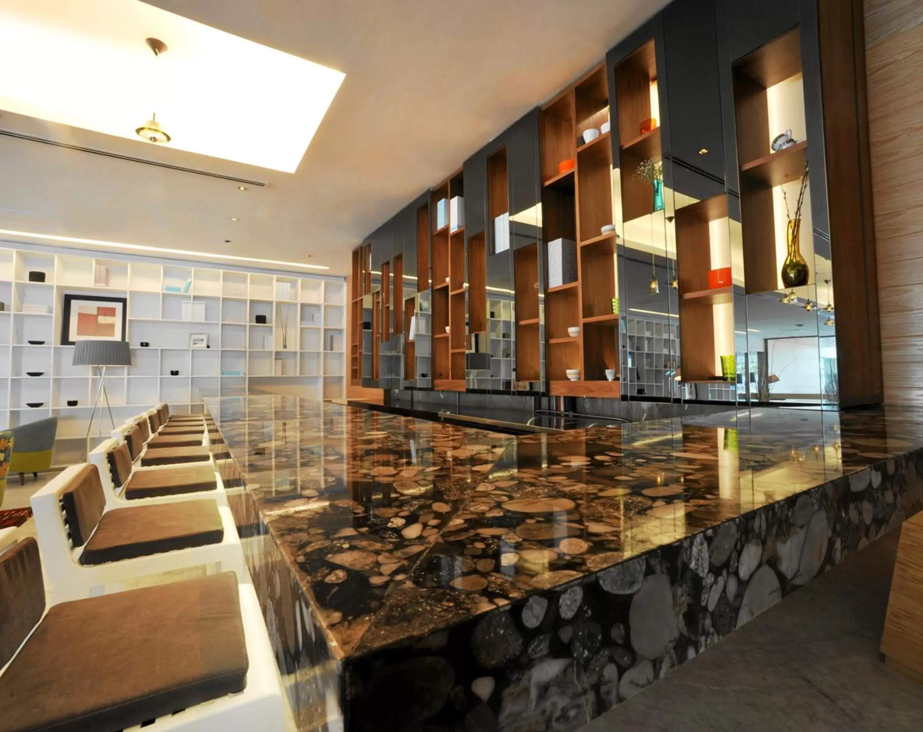 Lounge or bar in Emporio Veracruz Lounge or bar in Emporio Veracruz