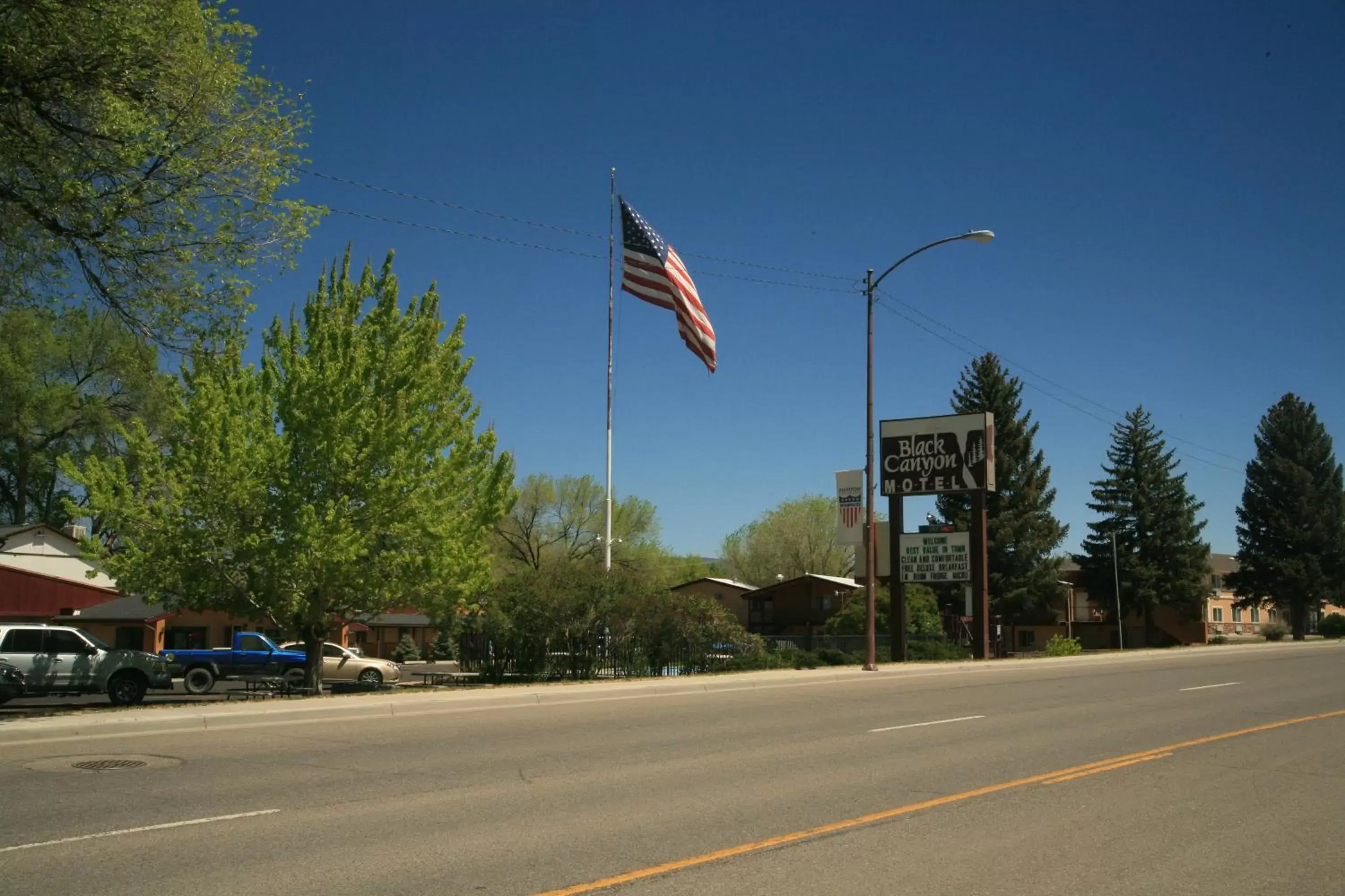 Property building in Black Canyon Motel