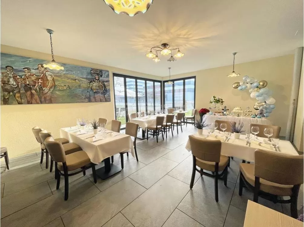 Restaurant/places to eat in Hotel Residence Loren - contact & contactless check-in