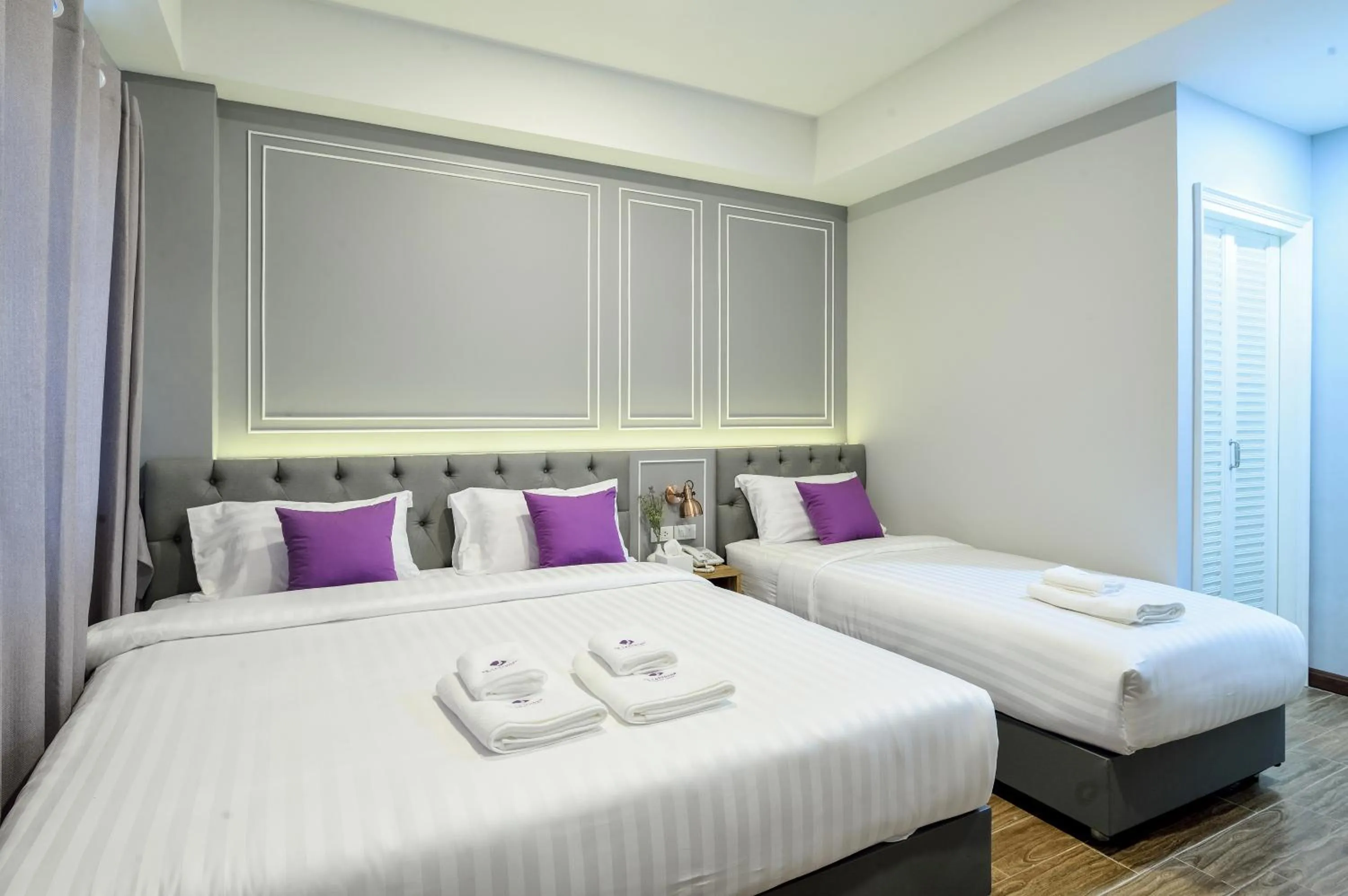 Bedroom, Bed in De Lavender Bangkok Hotel