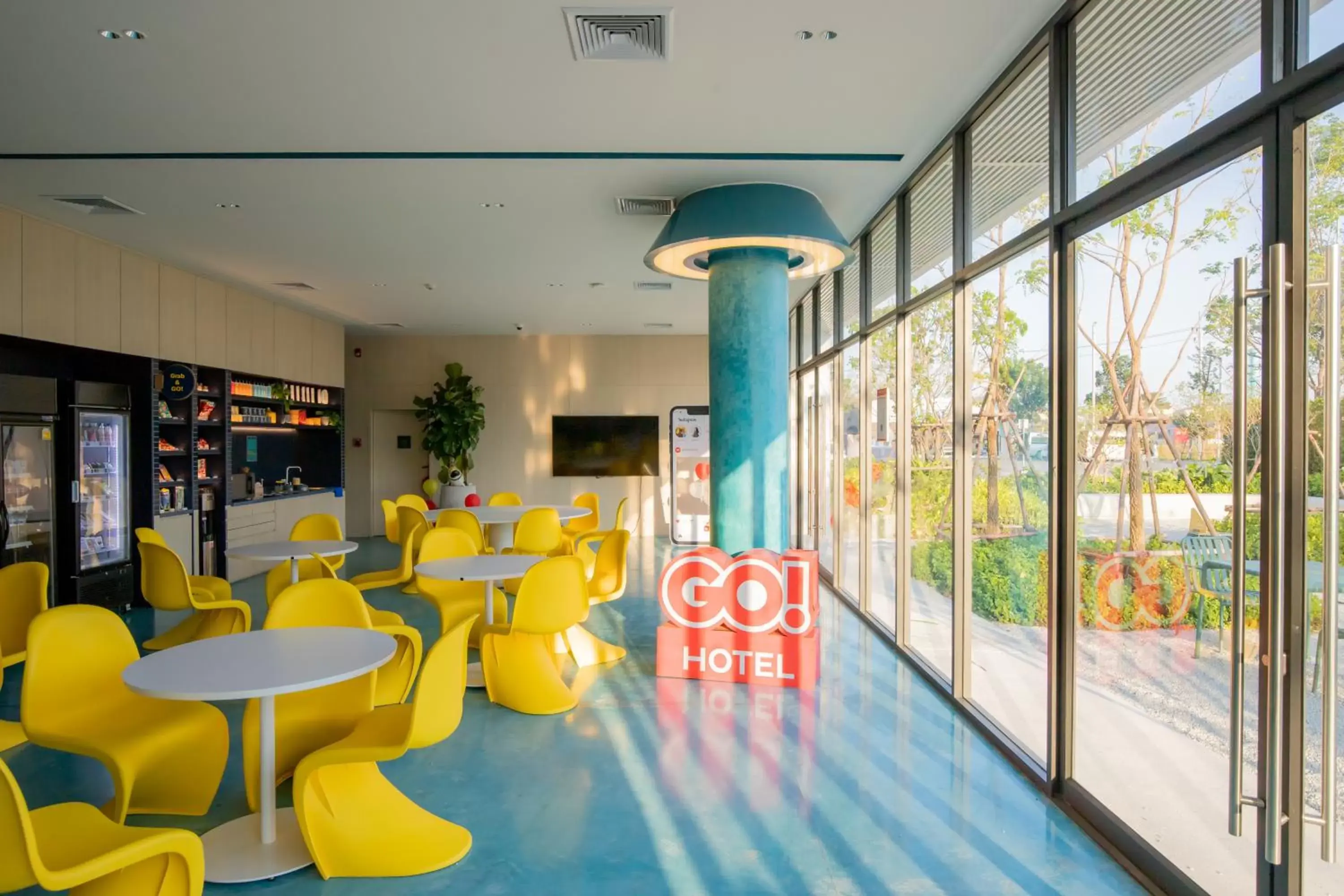 Restaurant/places to eat in GO Hotel Bowin at Robinson Lifestyle Bowin Restaurant/places to eat in GO Hotel Bowin at Robinson Lifestyle Bowin