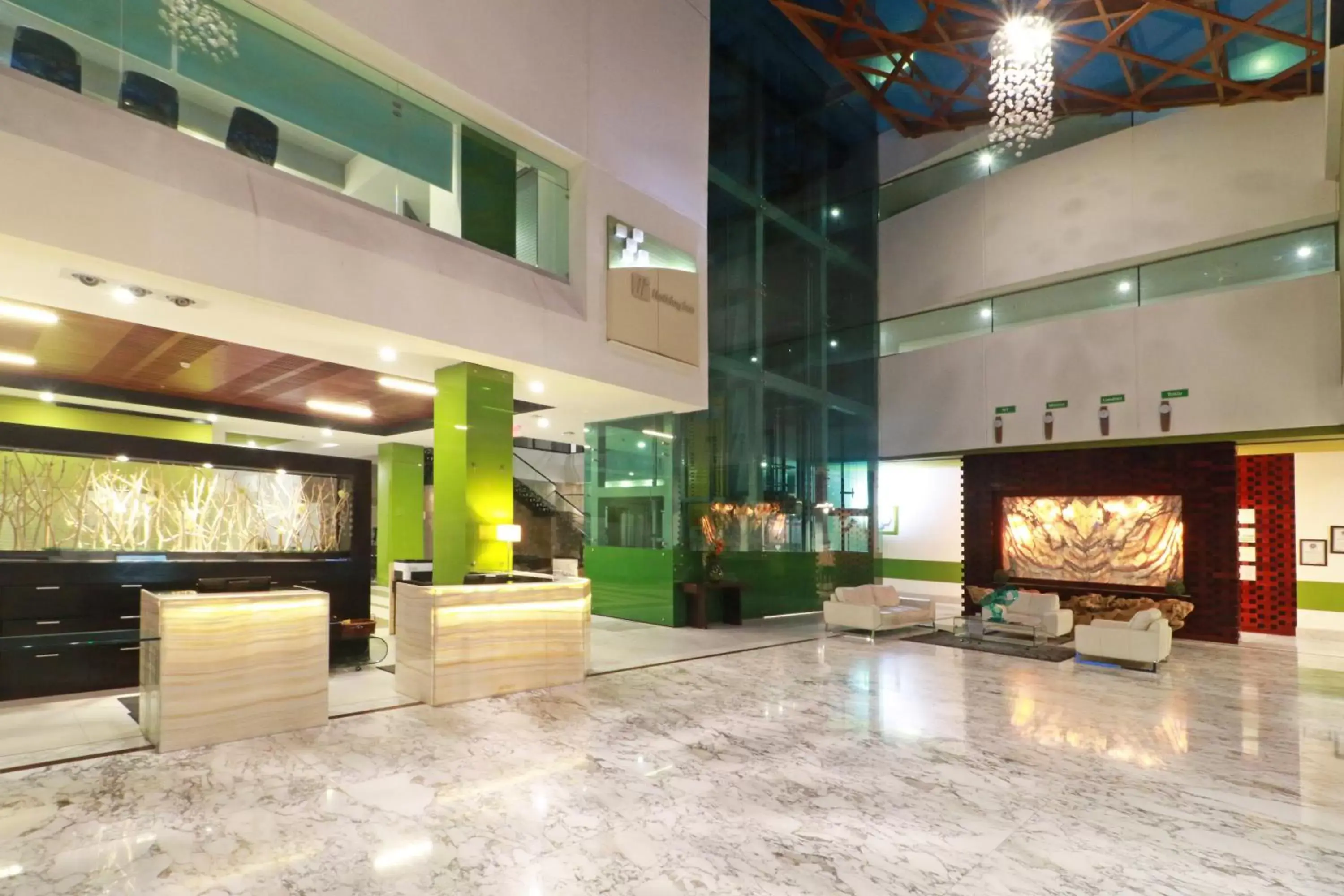 Lobby or reception, Lobby/Reception in Holiday Inn Queretaro Zona Krystal, an IHG Hotel