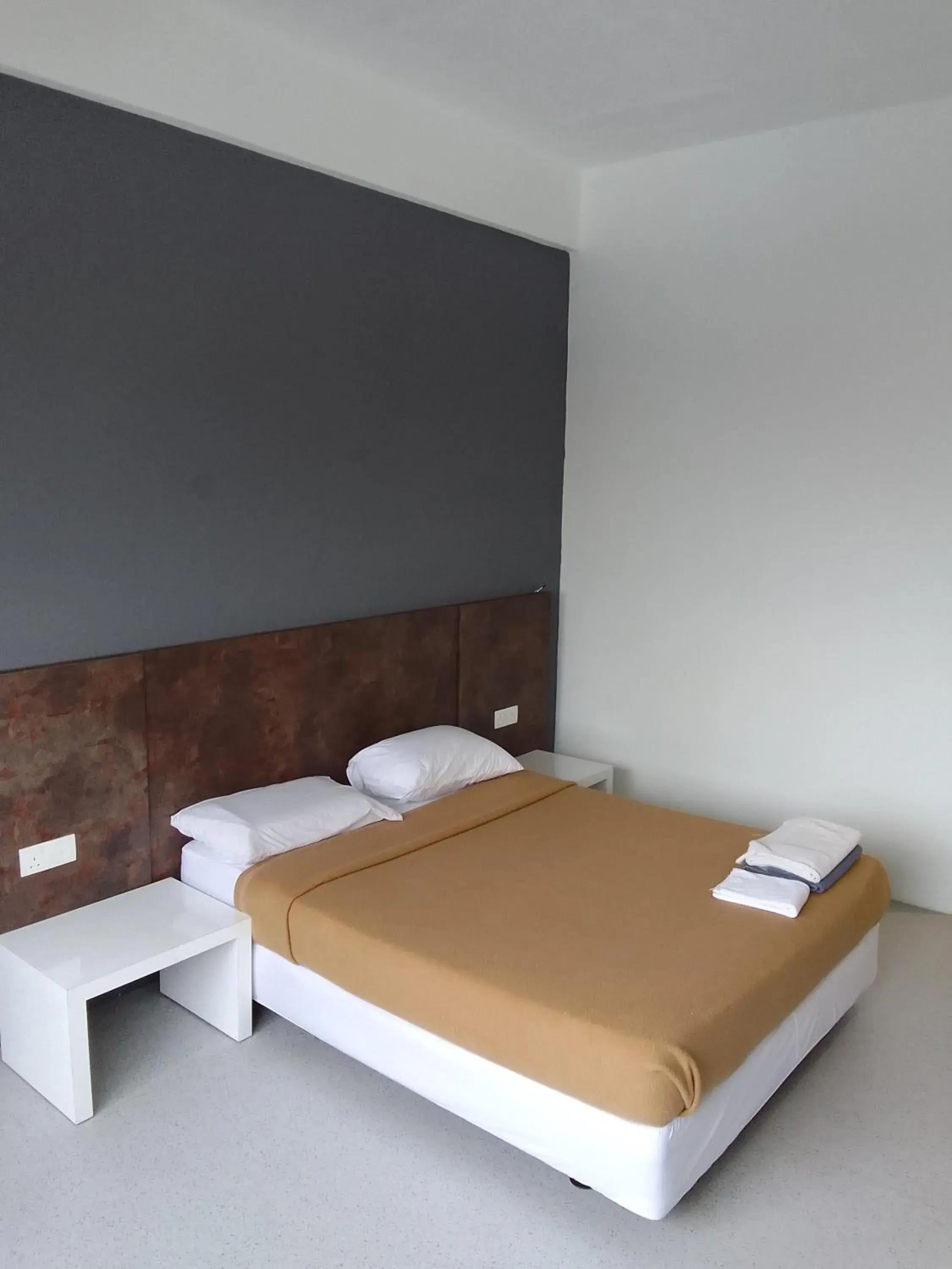 Bedroom, Bed in M1 City Center Hotel & Suites 