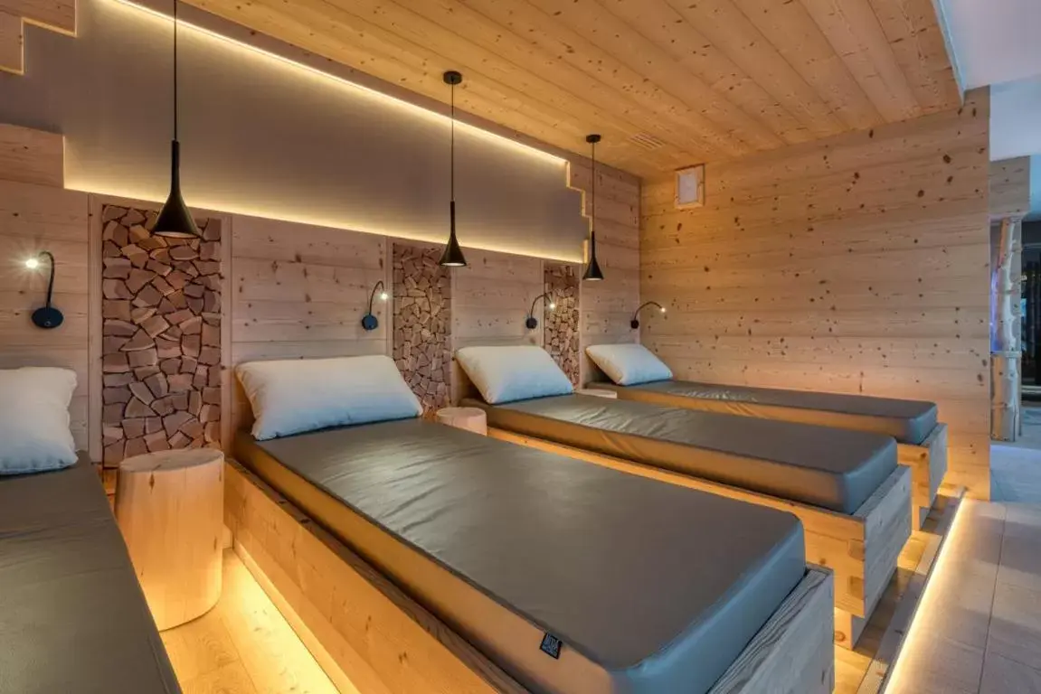 Spa and wellness centre/facilities, Bed in Panorama Hotel Fontanella