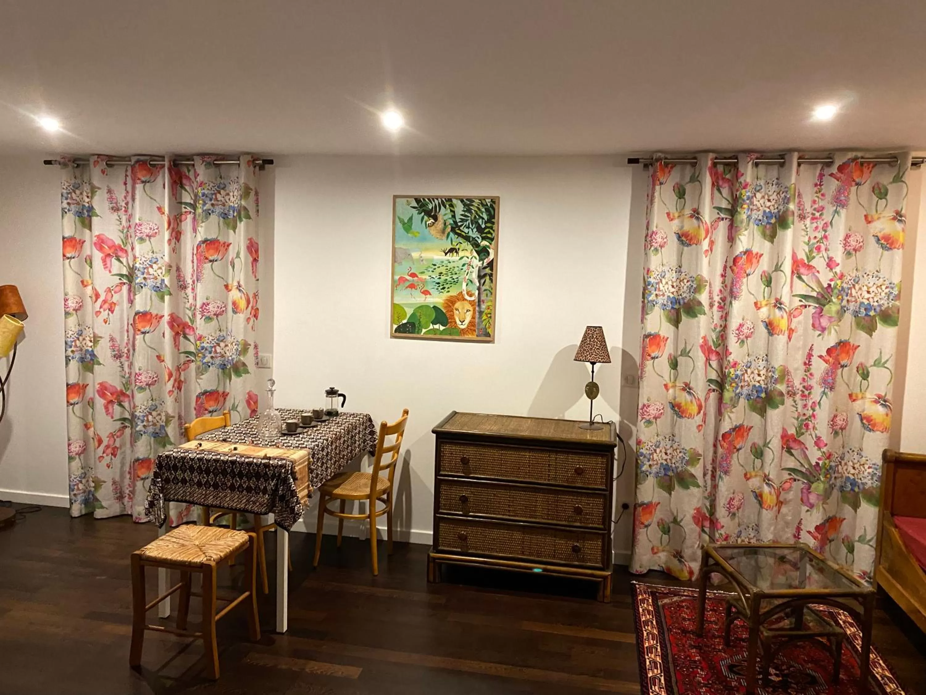 Bedroom, Seating Area in Les Cabanons