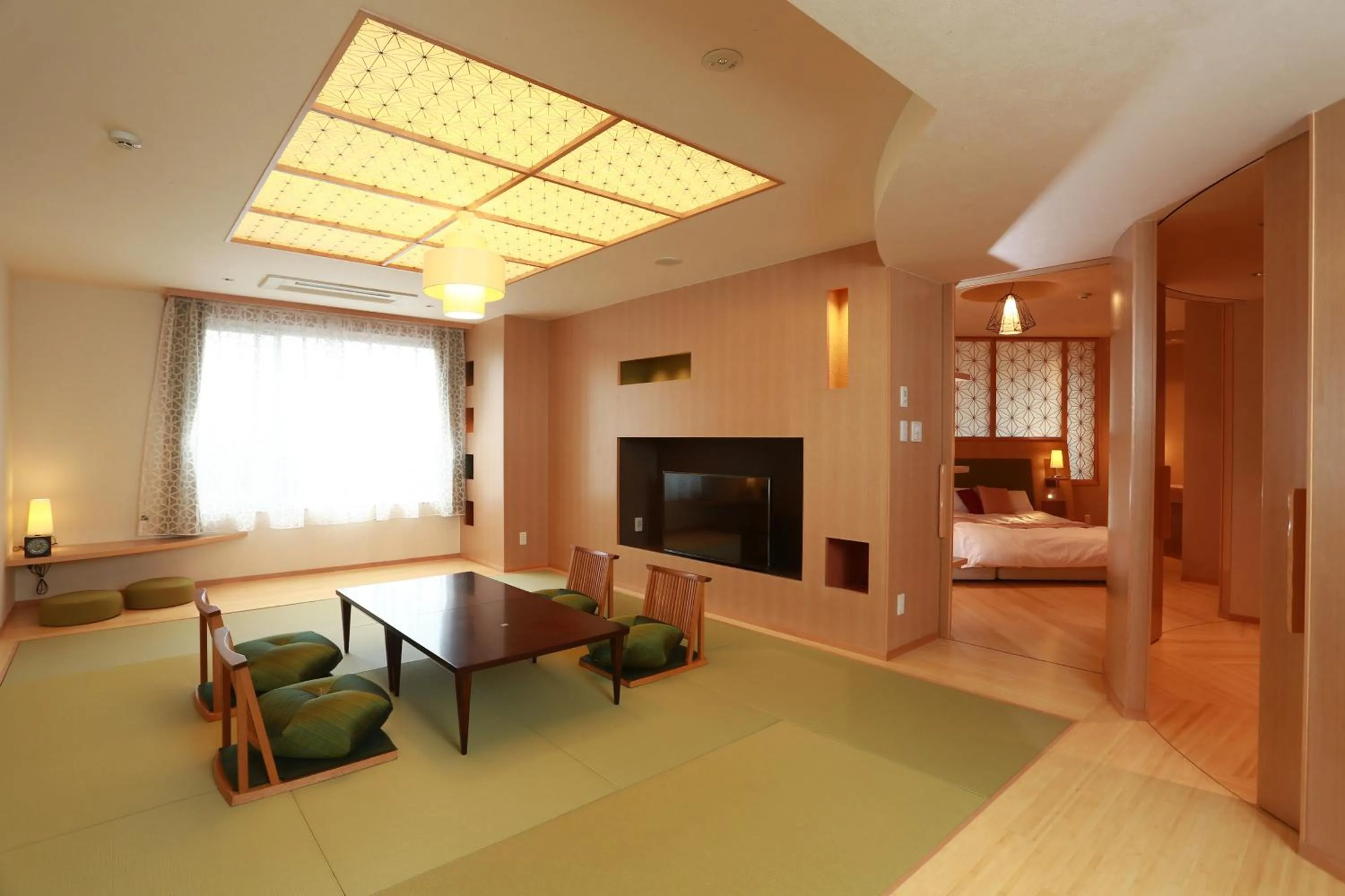 TV and multimedia, Bed in Honjin Hiranoya Kachoan