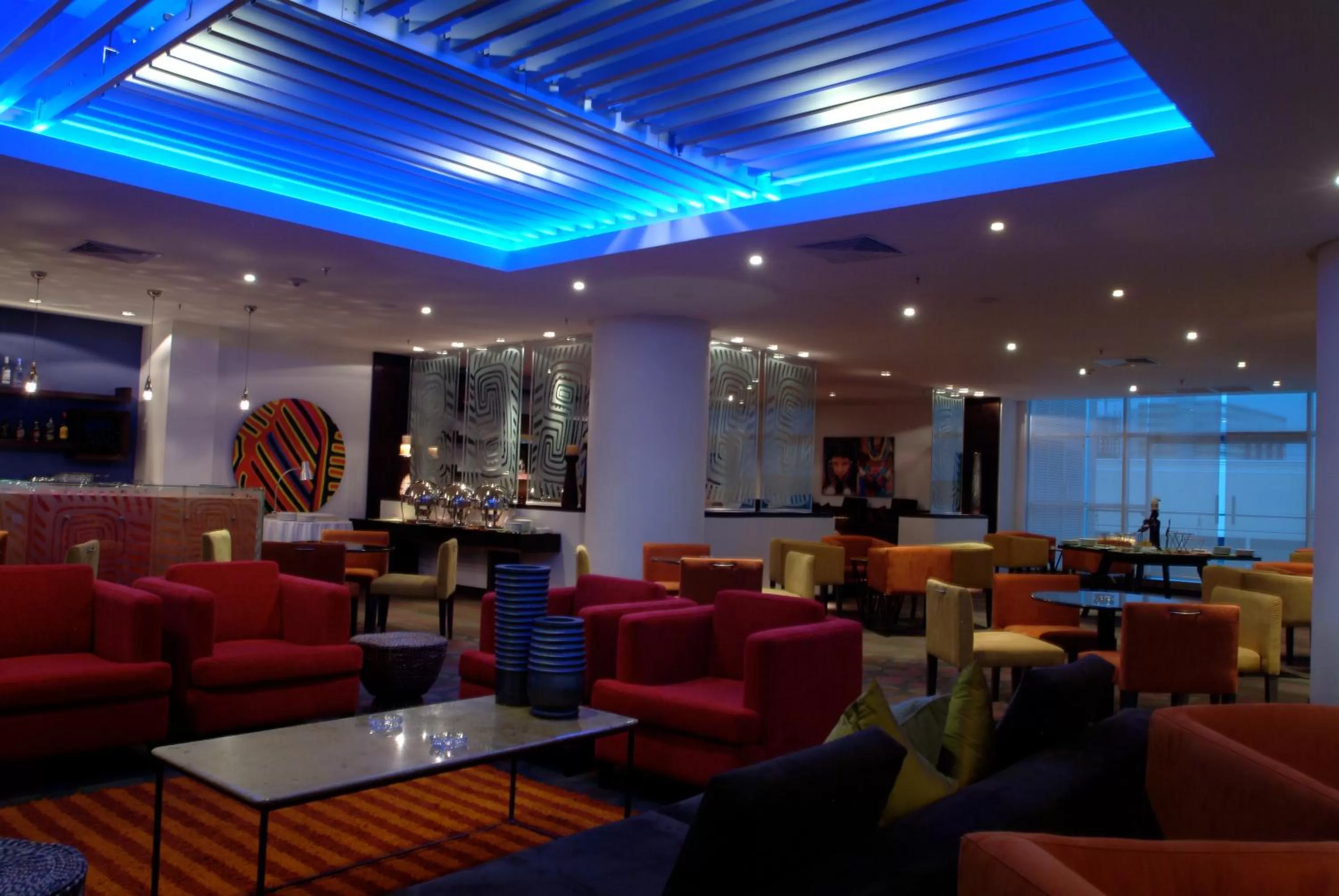 Seating area in Decapolis Hotel Panama City