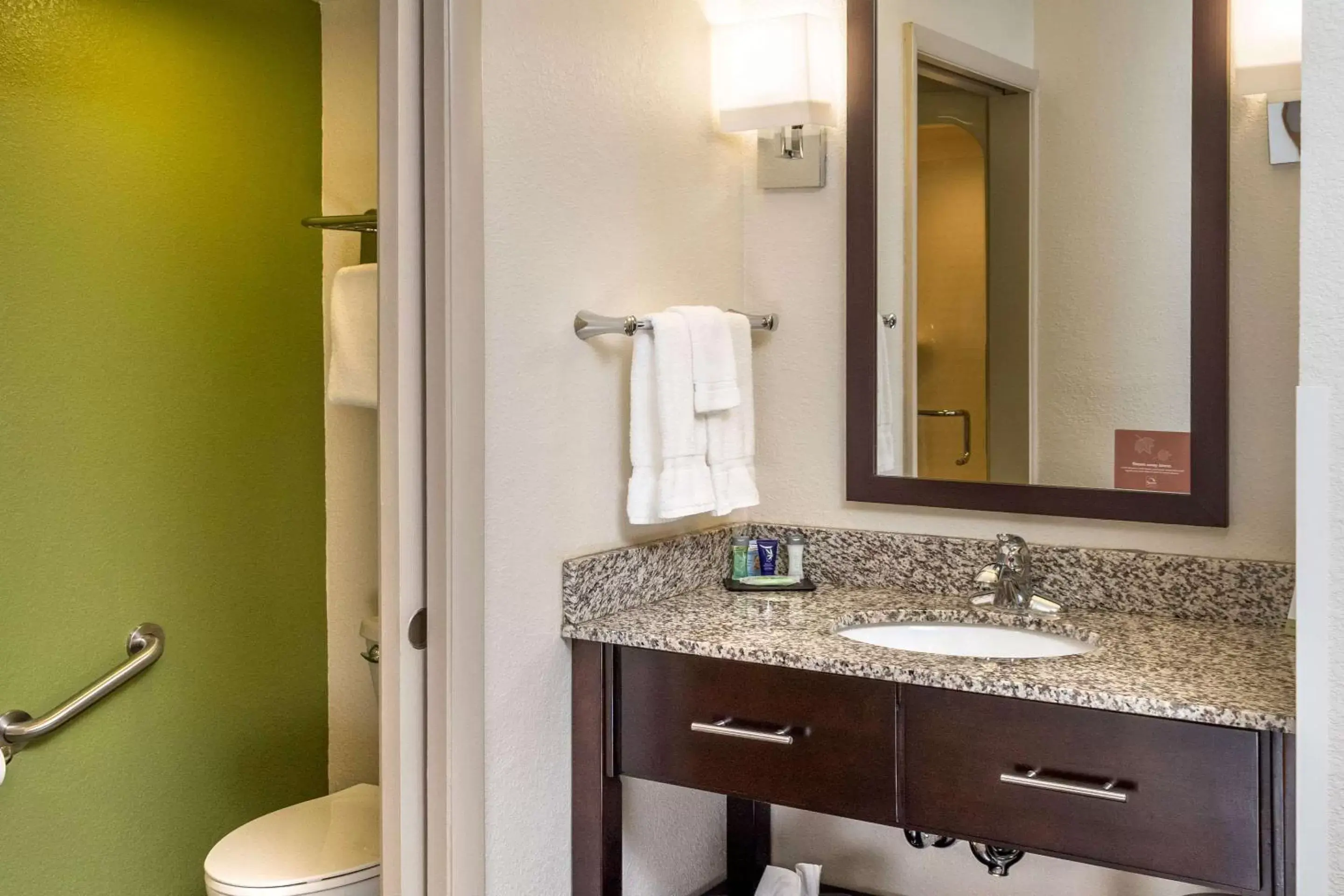 Bathroom in Sleep Inn & Suites Cross Lanes - South Charleston