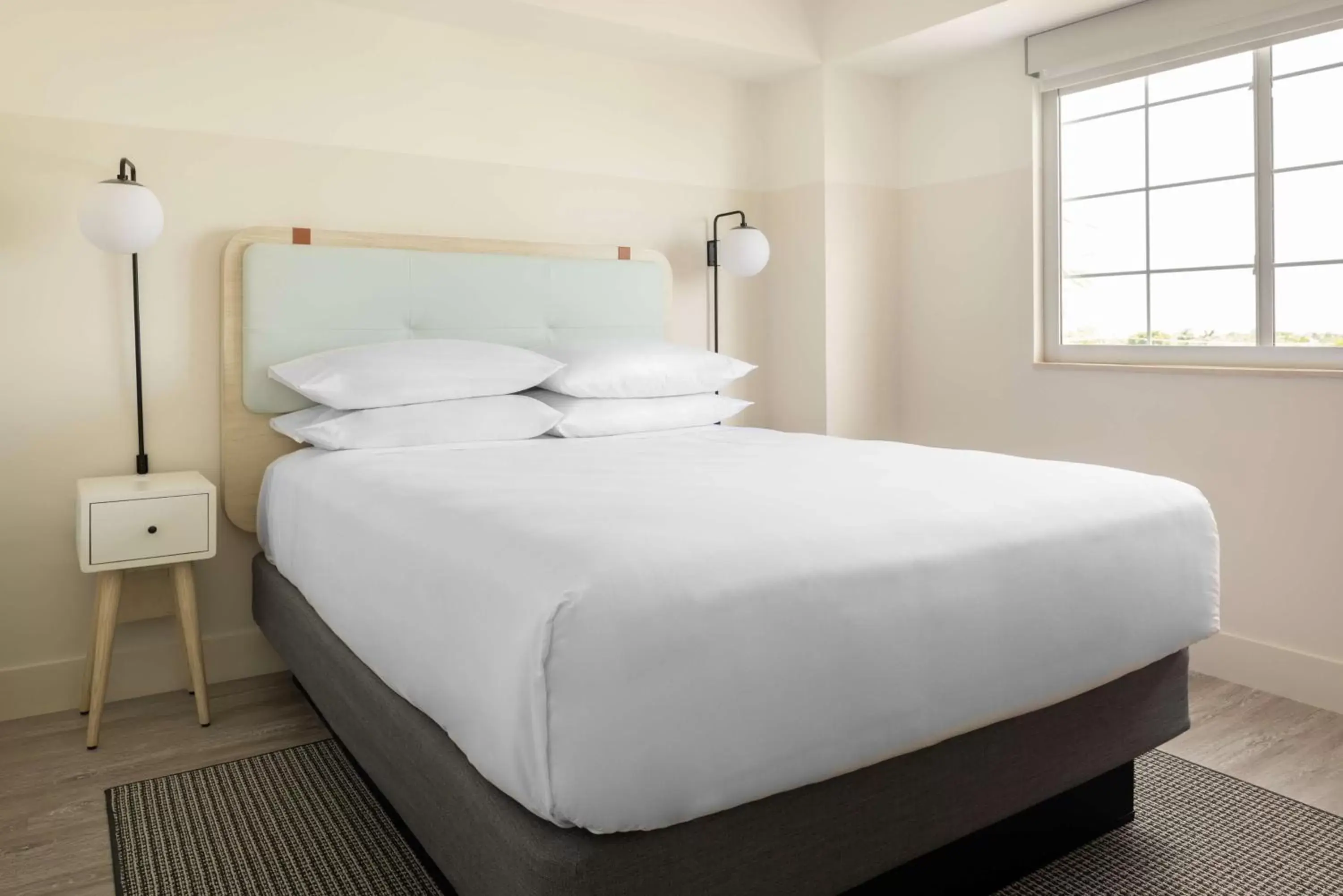 Bed in Hampton by Hilton Grand Cayman, Cayman Islands