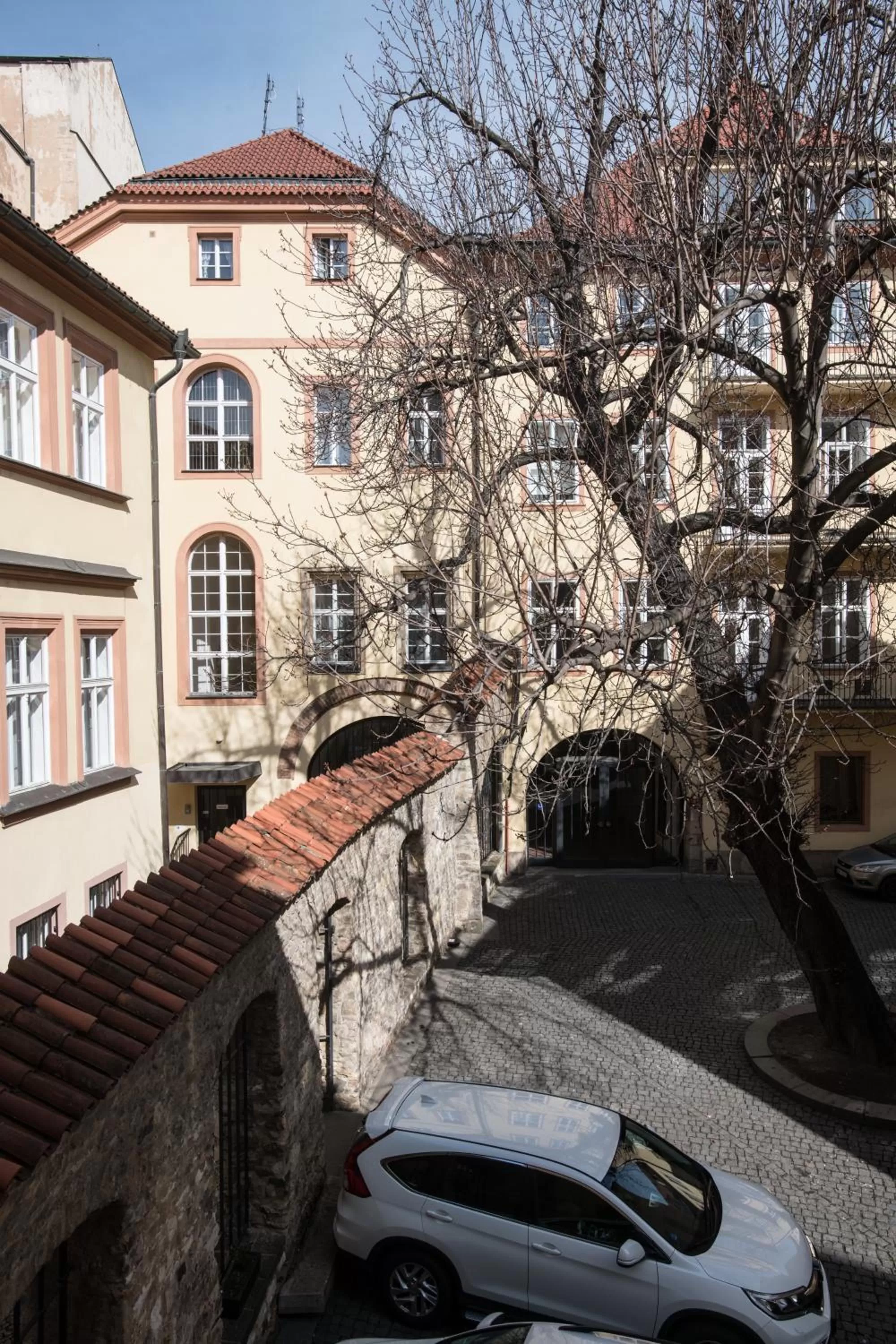 Parking in Opitzův dům