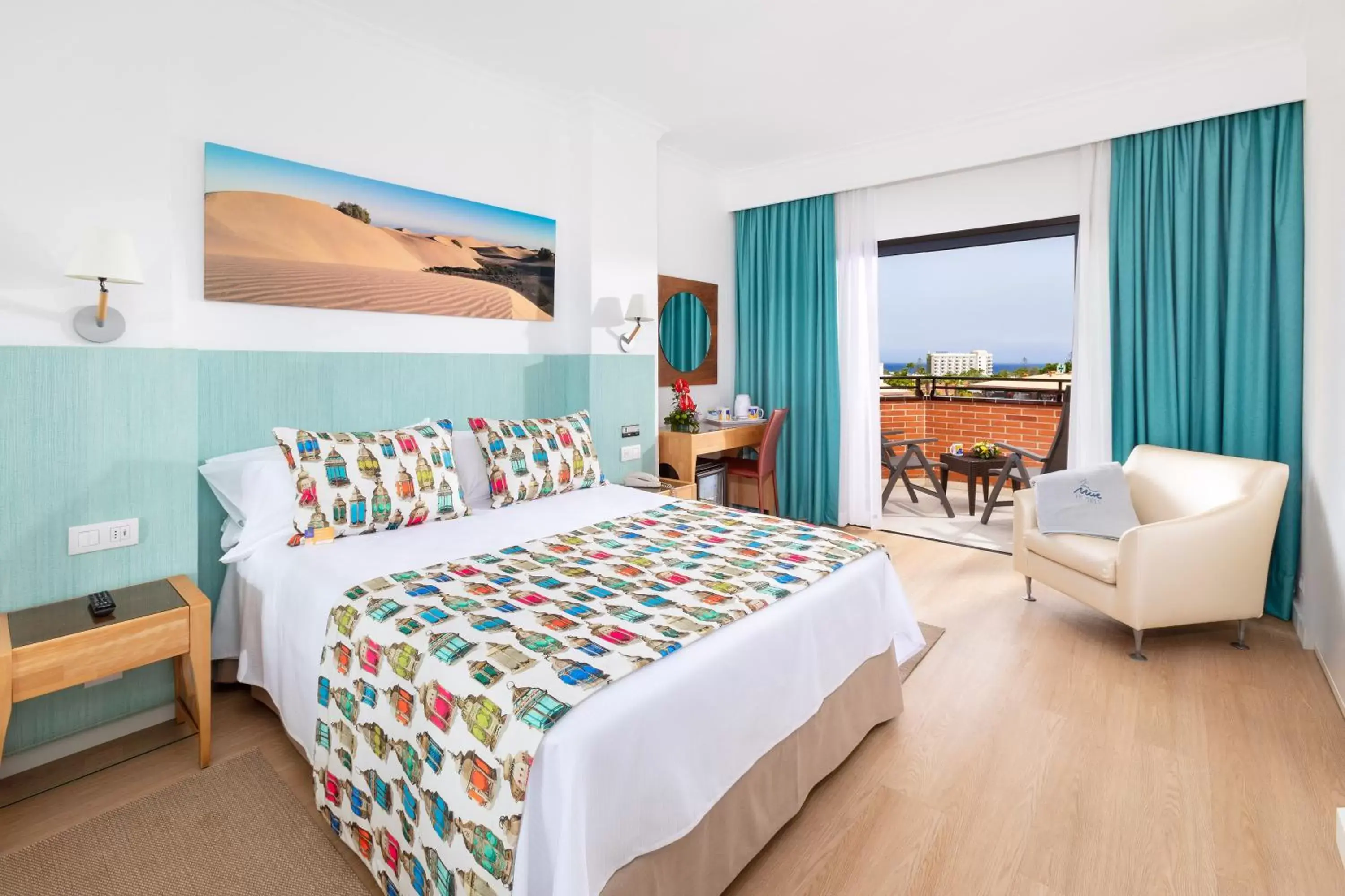 Bed in MUR Neptuno Gran Canaria - Adults Only