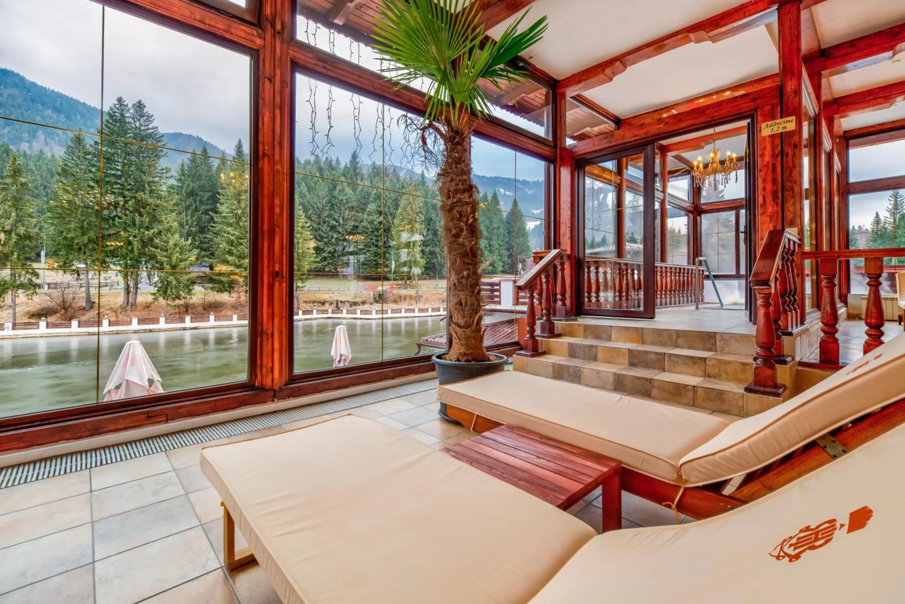 Solarium in Aurelius Imparatul Romanilor Hotel & SPA