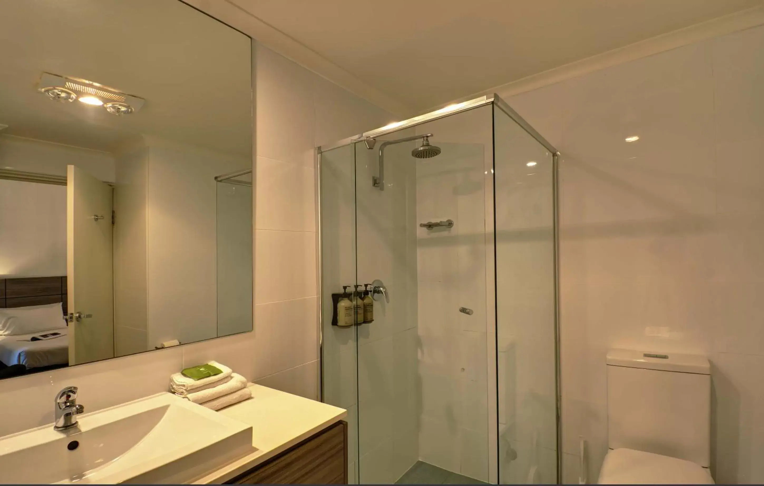 Shower, Bathroom in Aurora Ozone Hotel Kangaroo Island