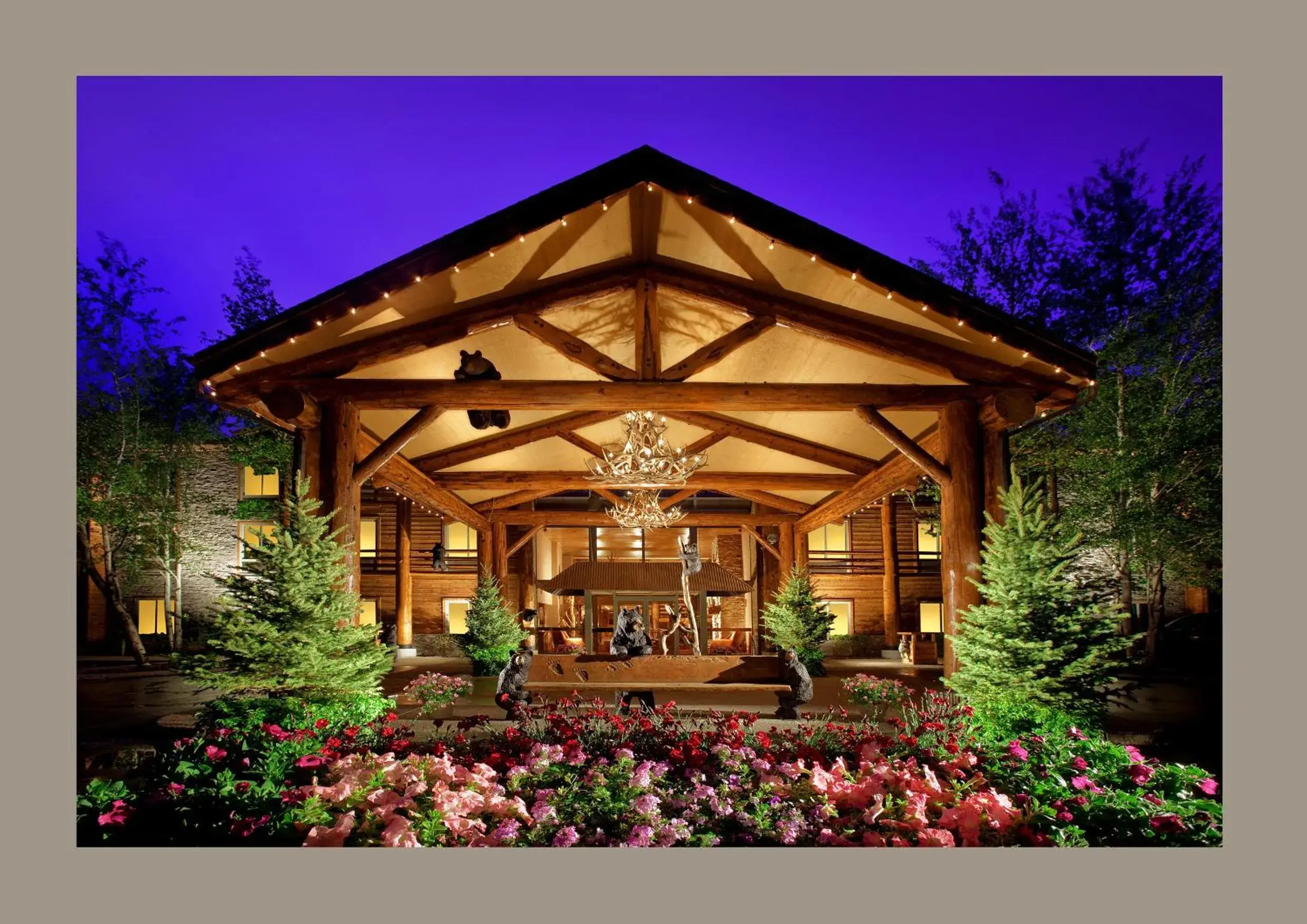Facade/entrance in The Lodge at Jackson Hole