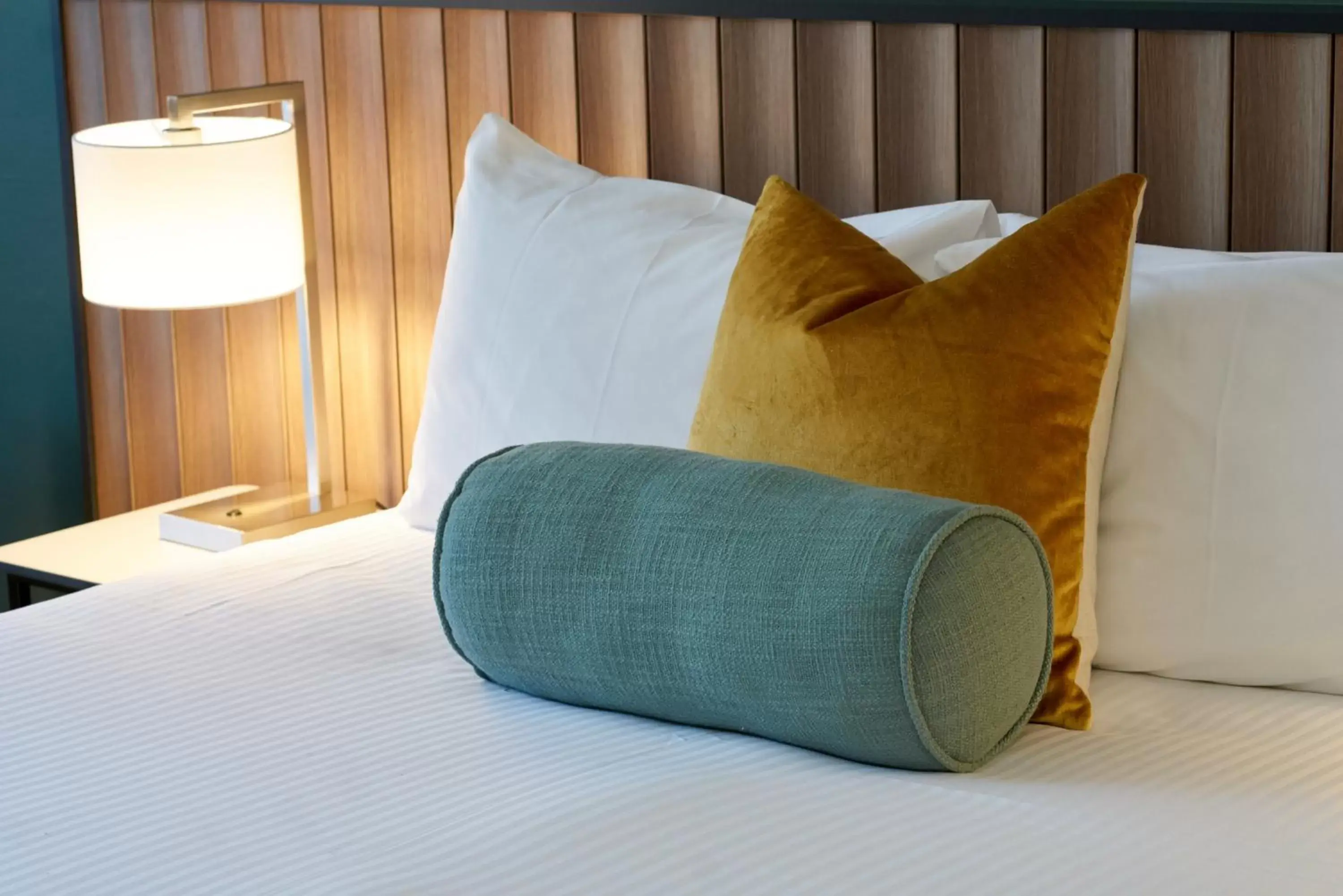 Premium Family Room with Kitchenette in Country Comfort Armidale Premium Family Room with Kitchenette in Country Comfort Armidale