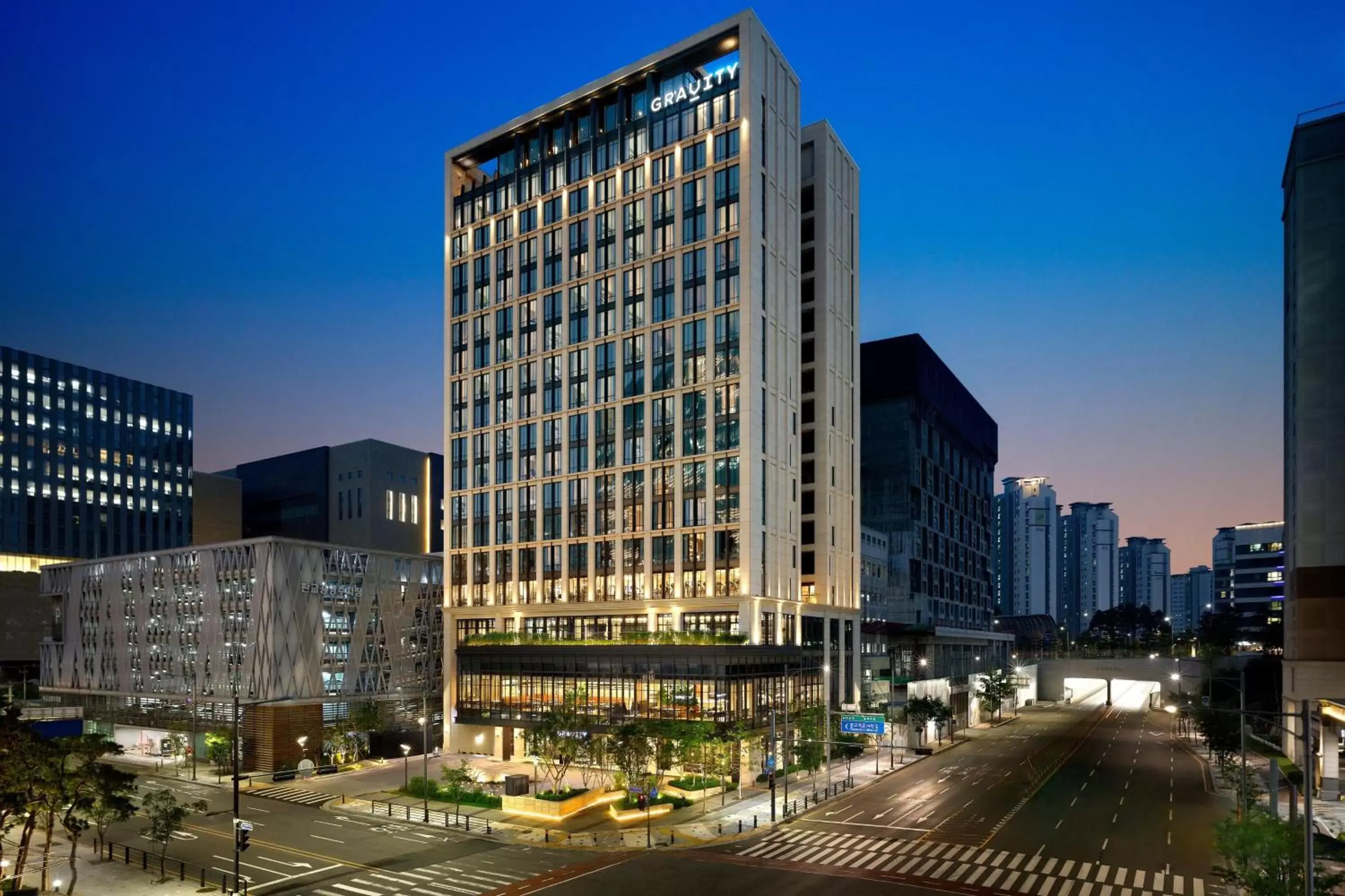 Property building in GRAVITY JOSUN Seoul Pangyo, Autograph Collection Property building in GRAVITY JOSUN Seoul Pangyo, Autograph Collection