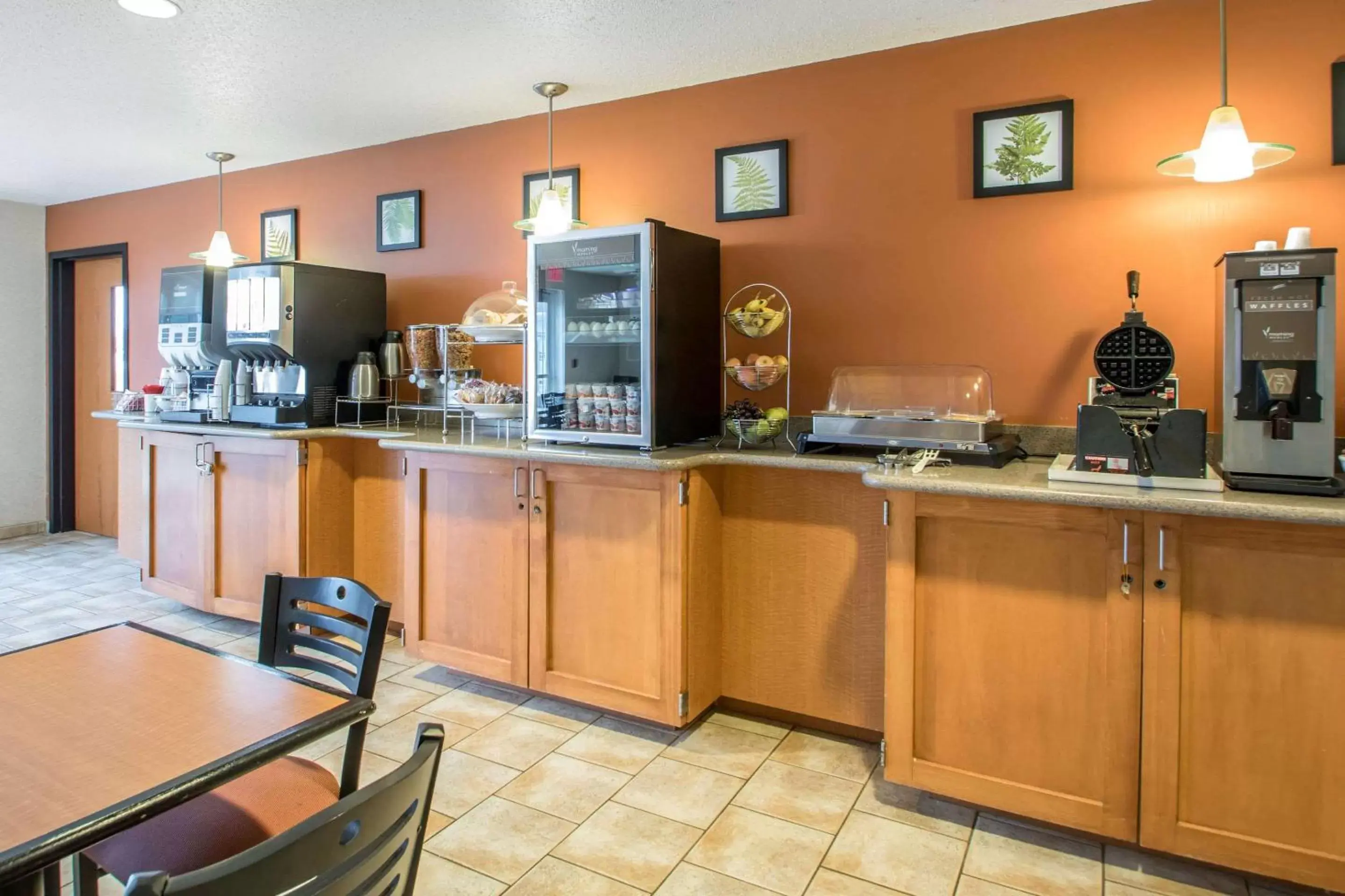 Property building, Restaurant/Places to Eat in Sleep Inn & Suites Sheboygan I-43