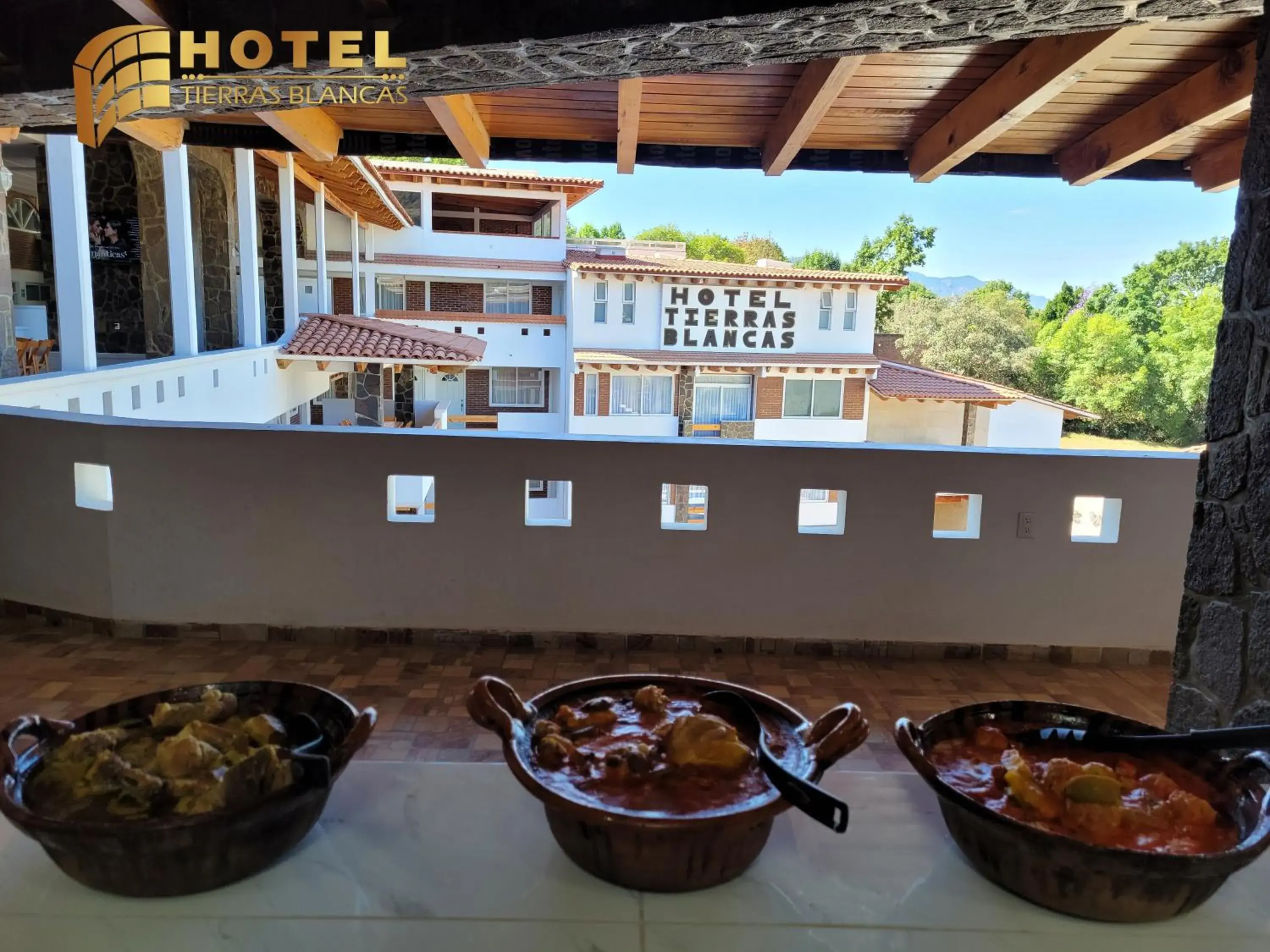 Restaurant/places to eat in Hotel Tierras Blancas