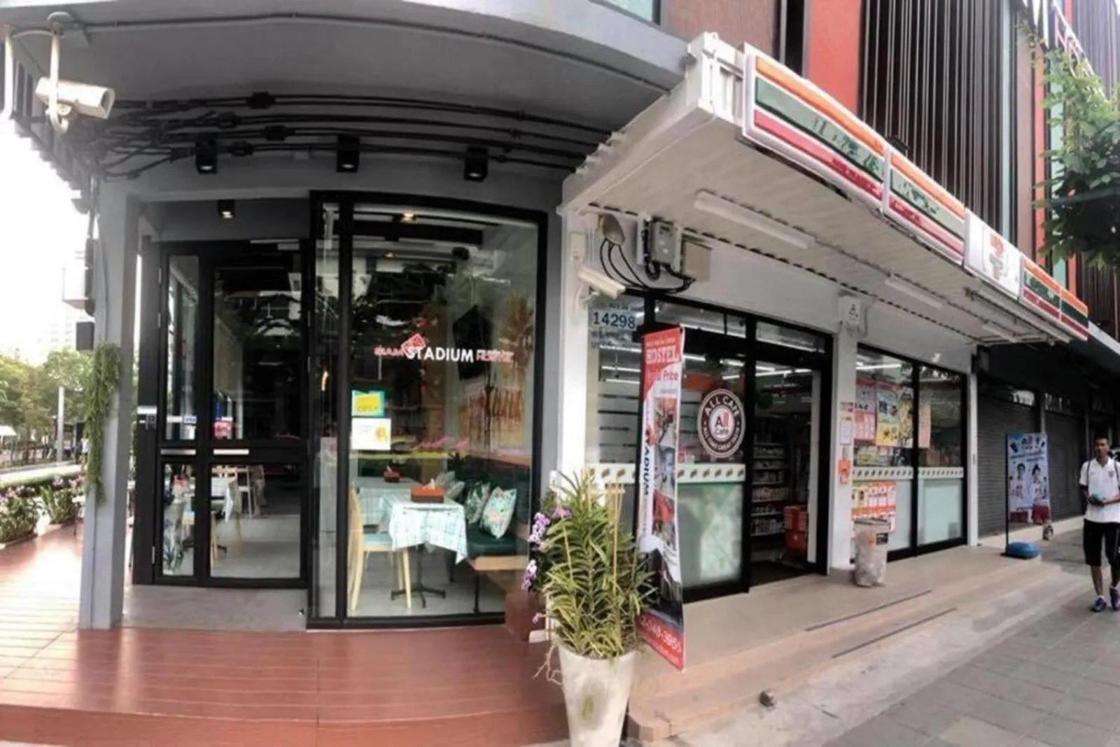 Property building in Siam Stadium Hostel