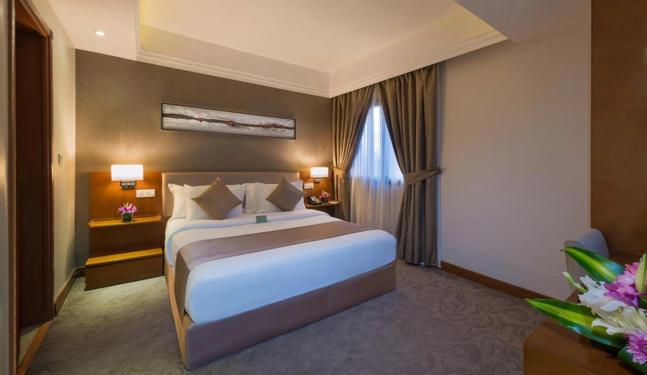 Photo of the whole room, Bed in Boudl Al Qasr