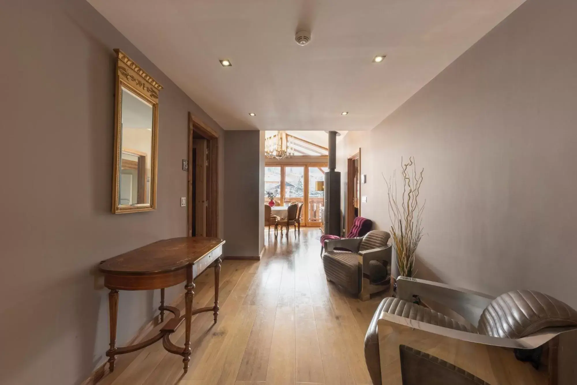 Living room, Seating Area in Chamois d'Or Hotel