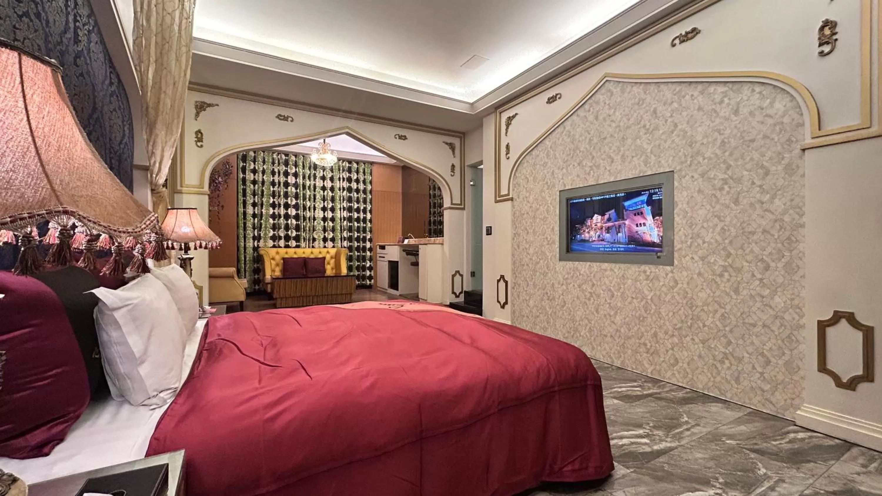 Photo of the whole room, Bed in Shining Motel