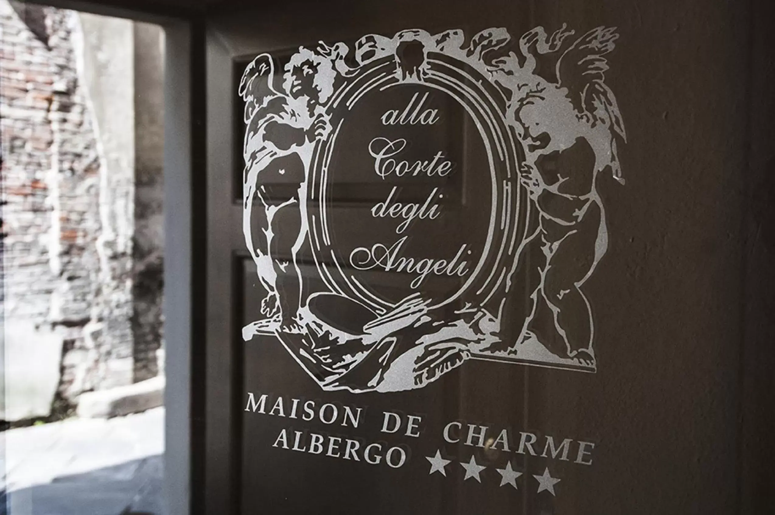 Decorative detail, Facade/Entrance in Hotel Alla Corte degli Angeli