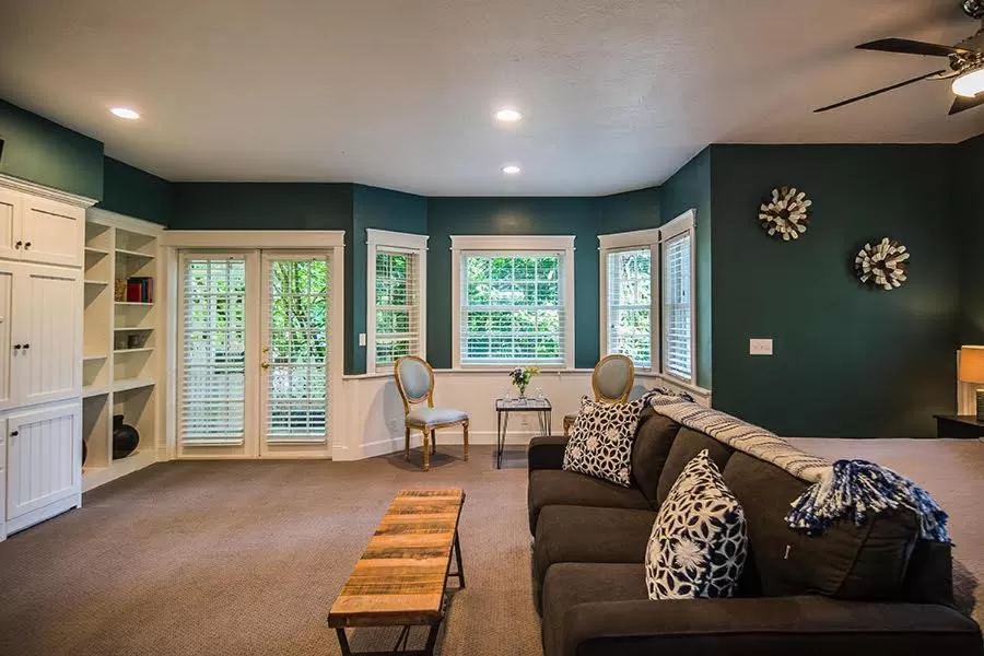 The Campbell House Inn