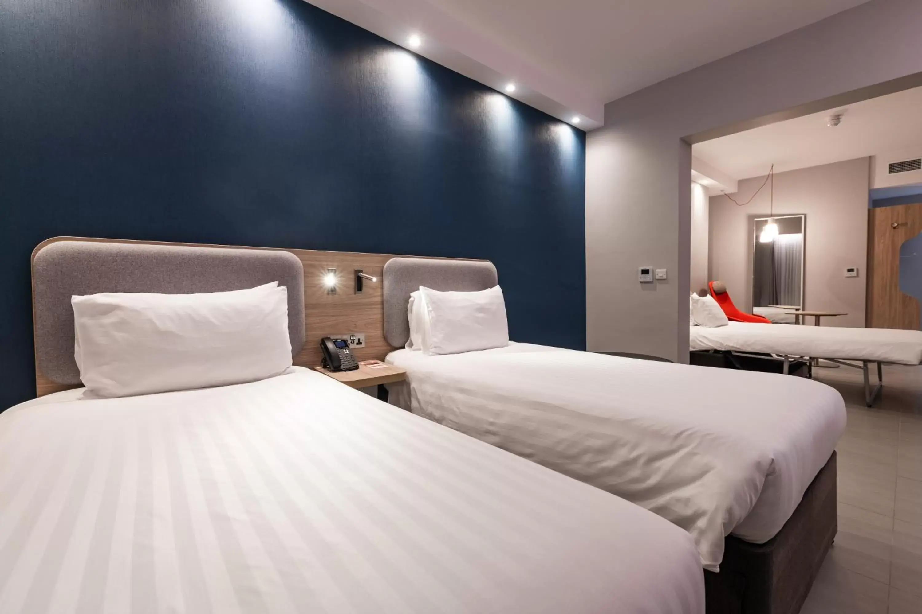 Bed in Holiday Inn Express - Malta, an IHG Hotel