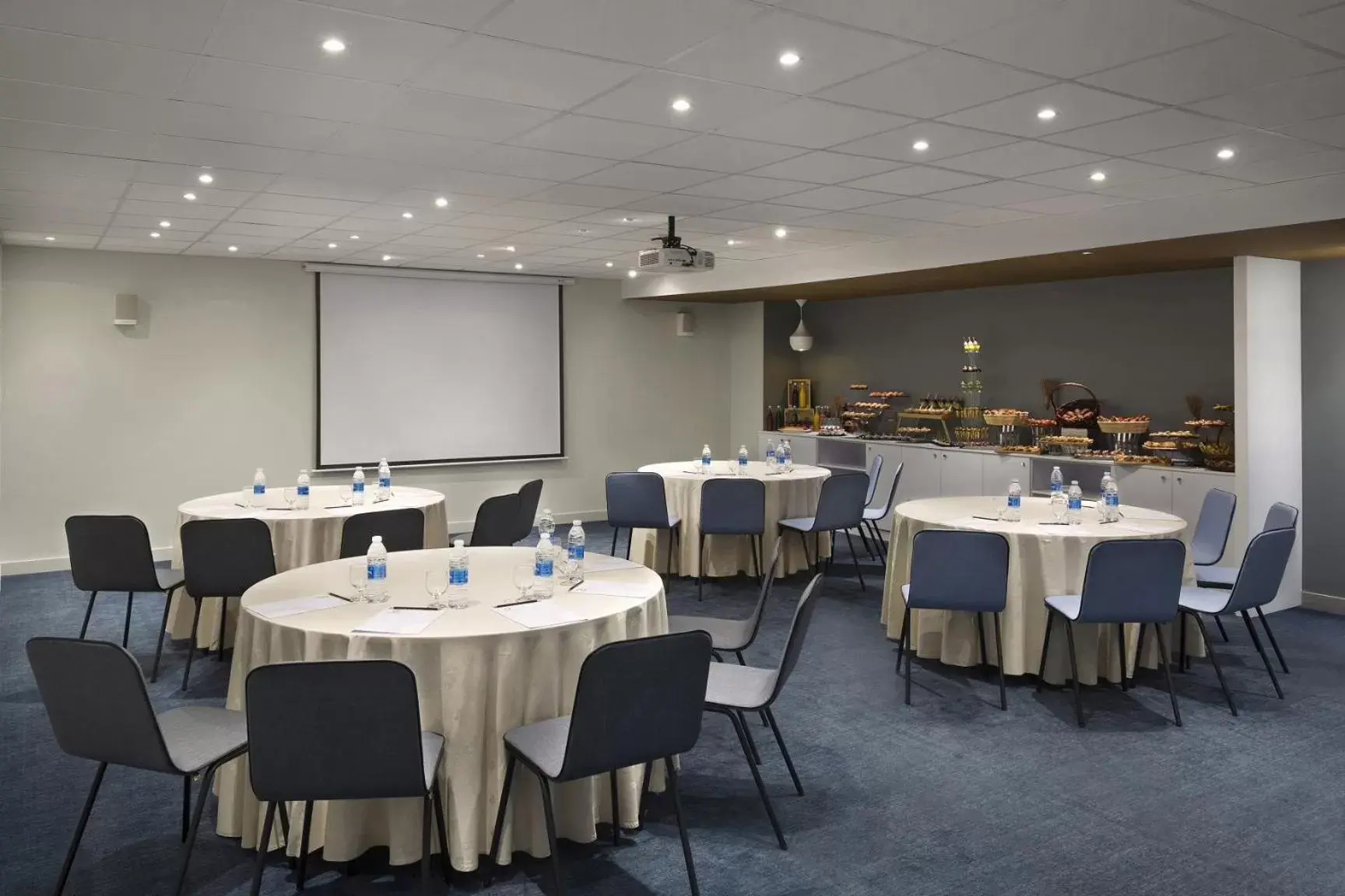 Meeting/conference room in ibis Jeddah City Center