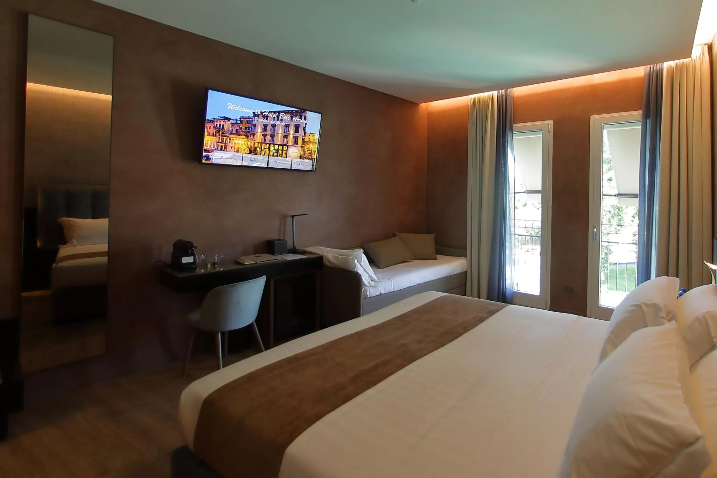 Bed in Hotel Bell'arrivo by Dori