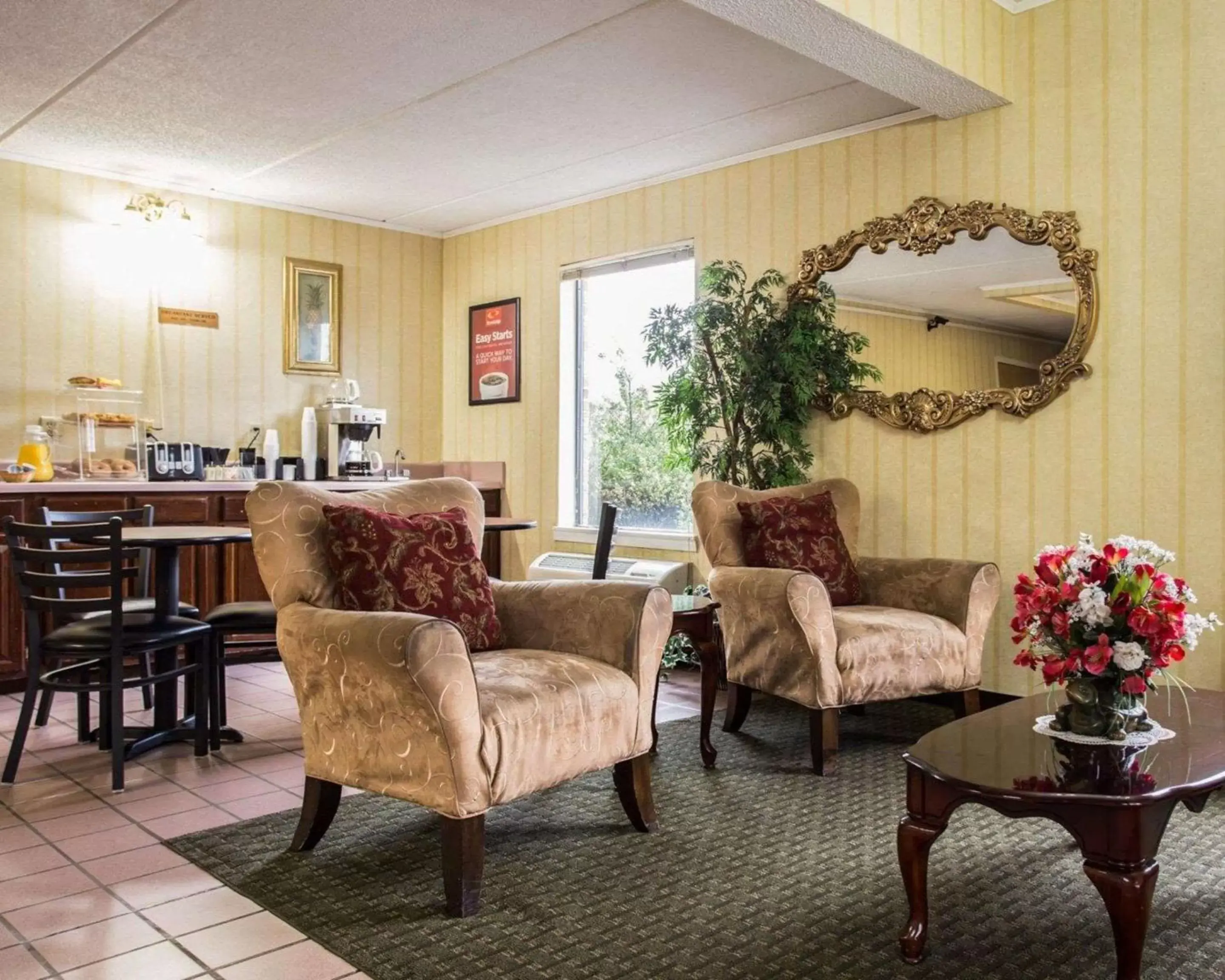 Lobby or reception in Econo Lodge Inn & Suites Lobby or reception in Econo Lodge Inn & Suites