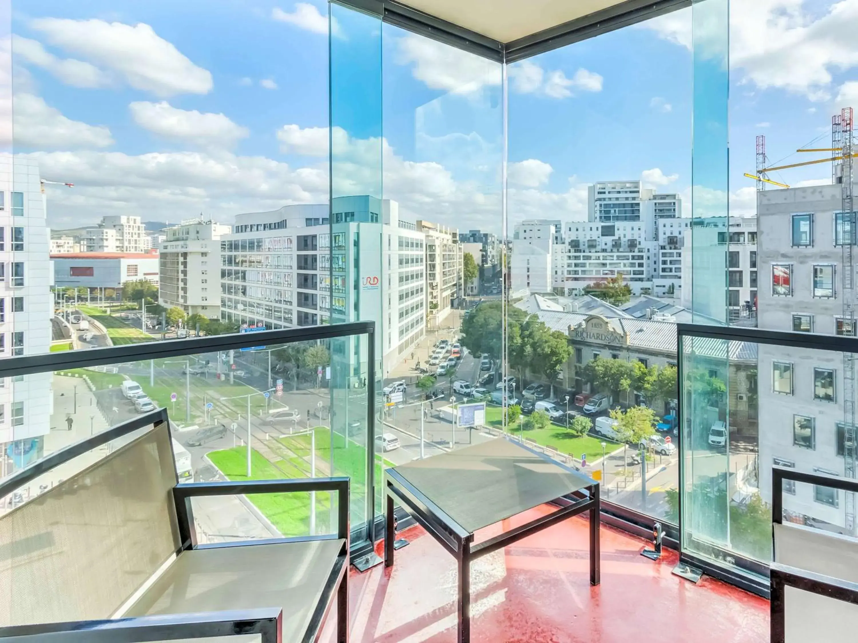 Balcony/Terrace in Novotel Suites Marseille Centre Euromed