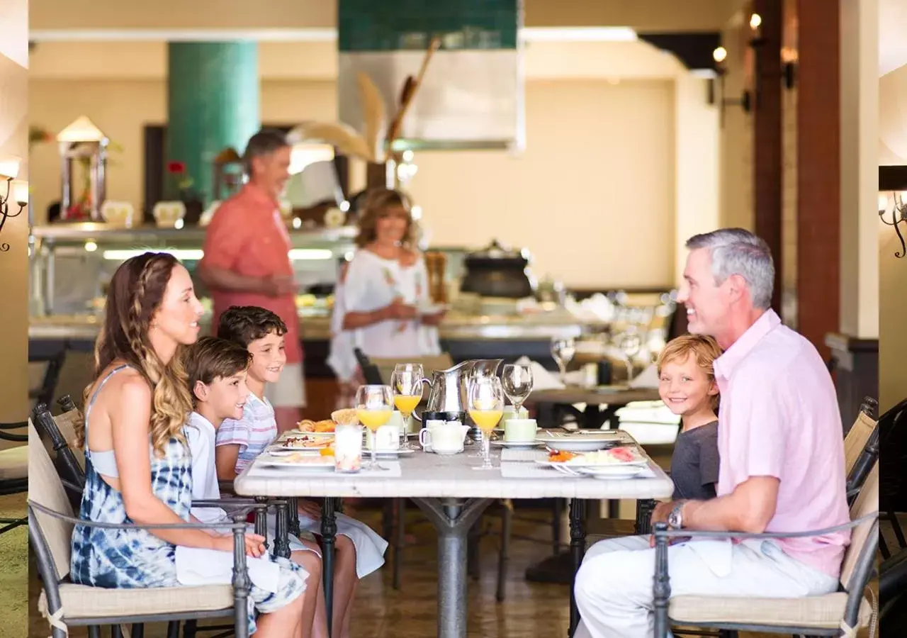 Restaurant/places to eat in Villa del Palmar at the Islands of Loreto Restaurant/places to eat in Villa del Palmar at the Islands of Loreto