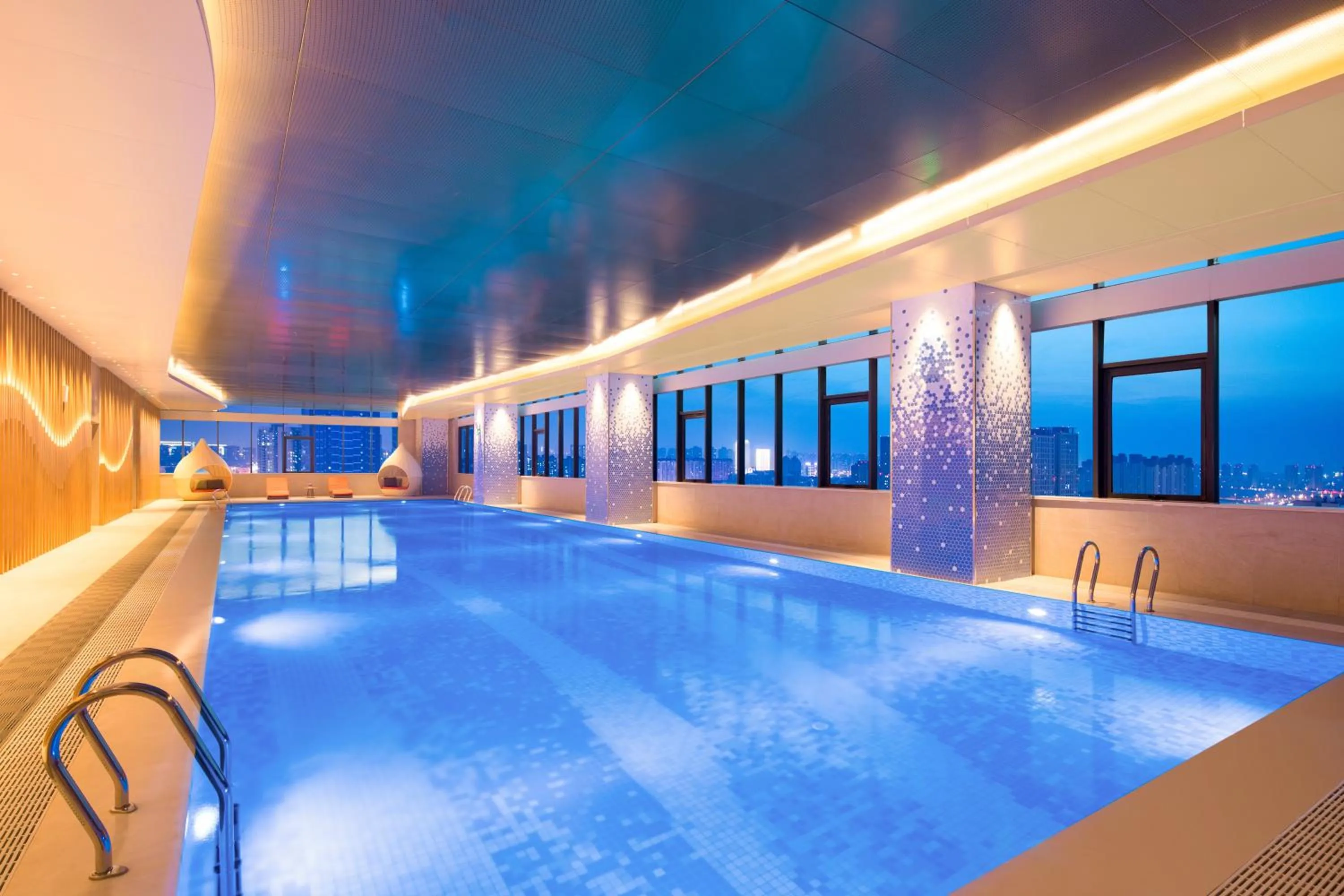 Swimming pool in Holiday Inn Tianjin Xiqing by IHG