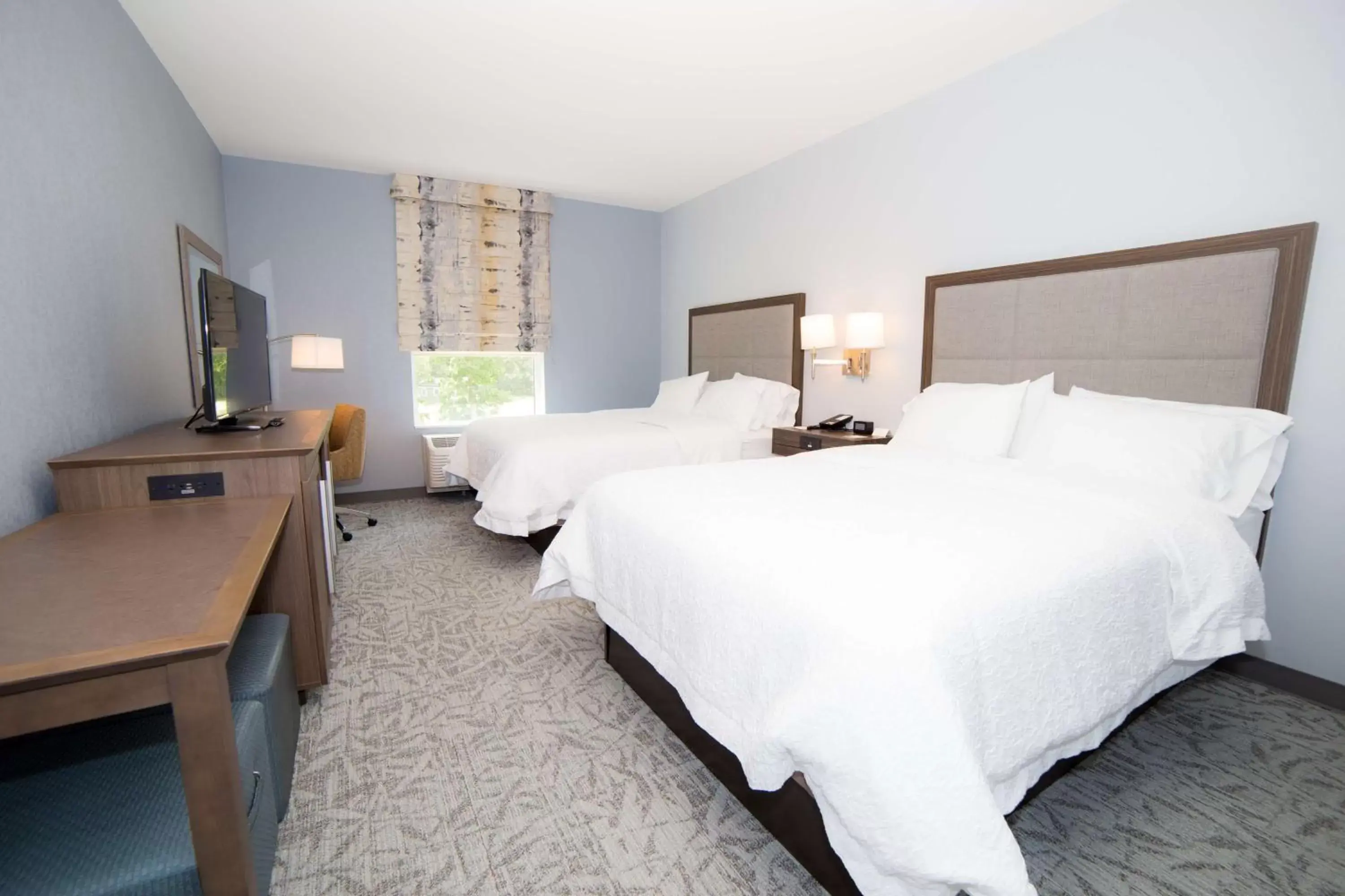Queen Room with Two Queen Beds - Non-Smoking in Hampton Inn Atlantic City/Absecon, NJ
