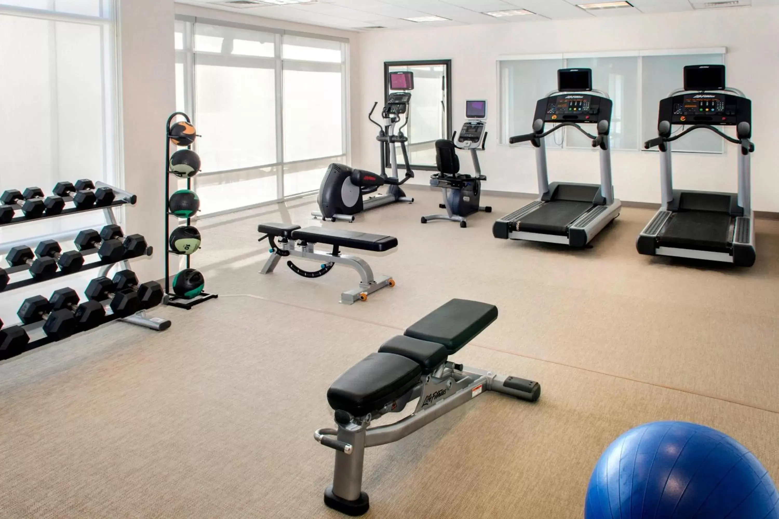 Fitness centre/facilities, Fitness Center/Facilities in SpringHill Suites Long Island Brookhaven