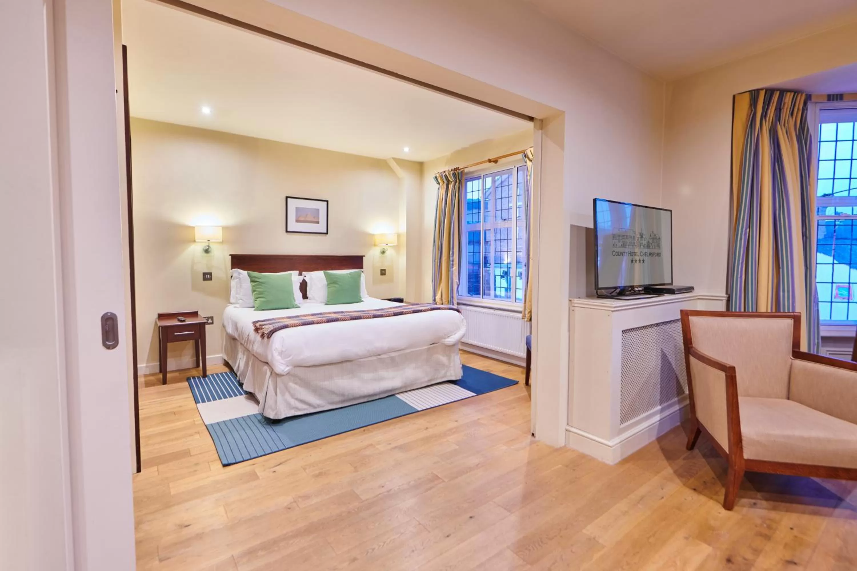 Suite in County Hotel