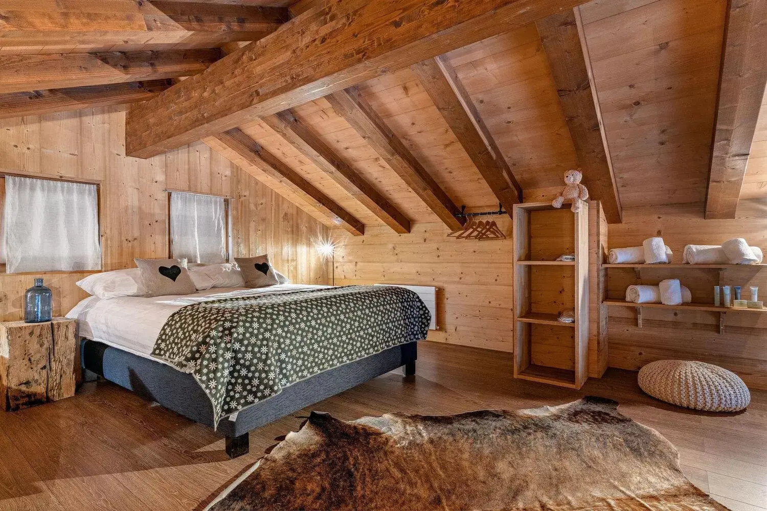 Bedroom, Bed in Les Mazots du Clos