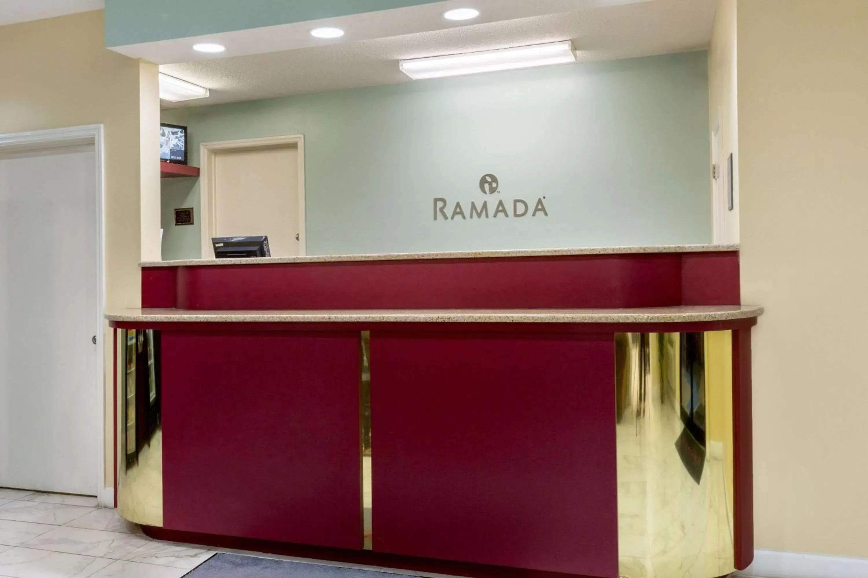 Lobby or reception, Lobby/Reception in Ramada by Wyndham Pelham