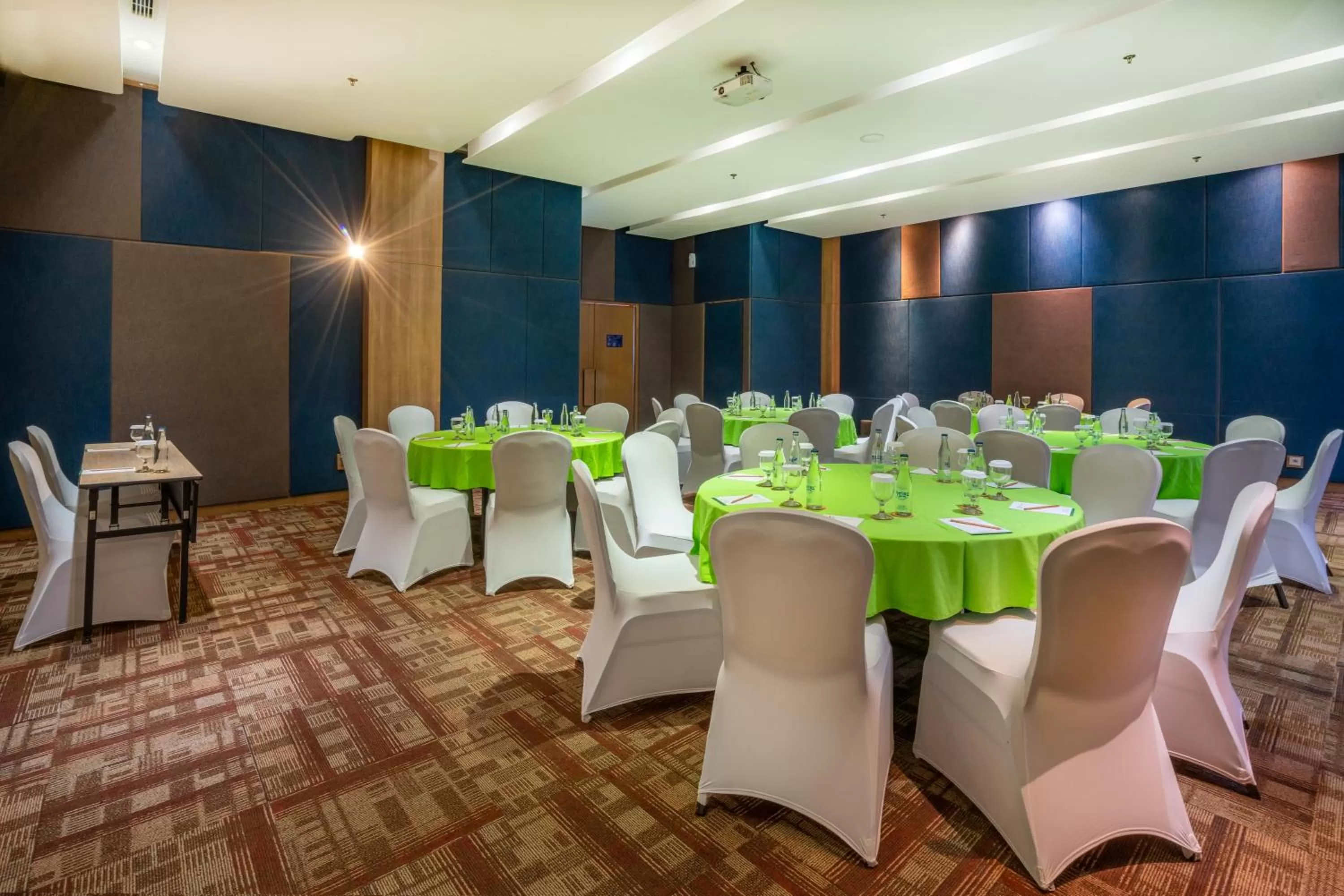 Banquet/Function facilities in Grand Livio Kuta Hotel
