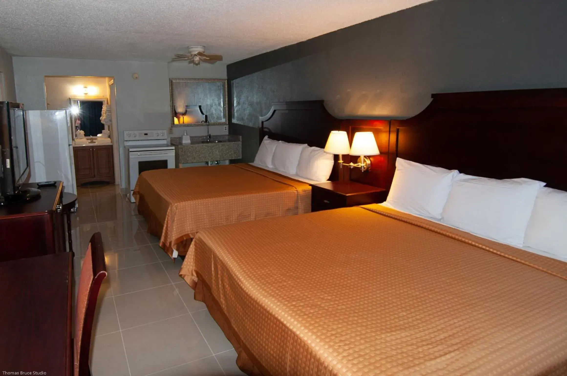 Photo of the whole room, Bed in Express Inn & Suites - 5 Miles from St Petersburg Clearwater Airport